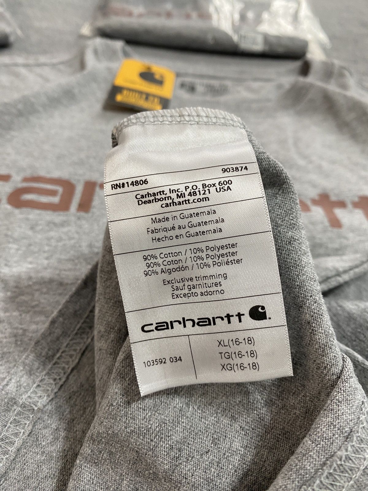 Carhartt Vintage Carhartt t shirt brown logo Y2k japanese style Size US XL / EU 56 / 4 - 10 Thumbnail