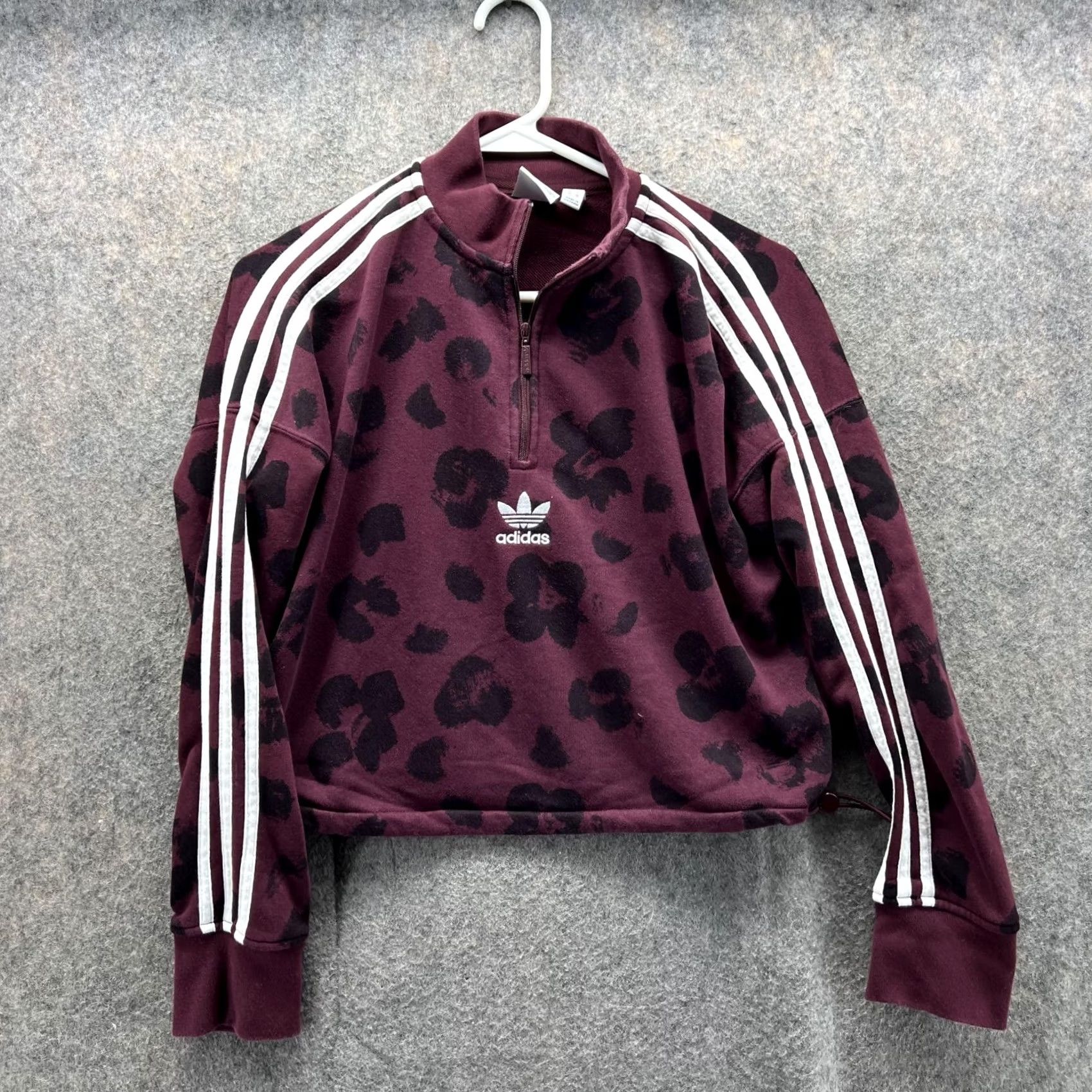 Adidas Adidas Sweater Women XS Burgundy 1/4 Zip Cropped Jacket Floral Trefoil Size XS / US 0-2 / IT 36-38 - 2 Thumbnail