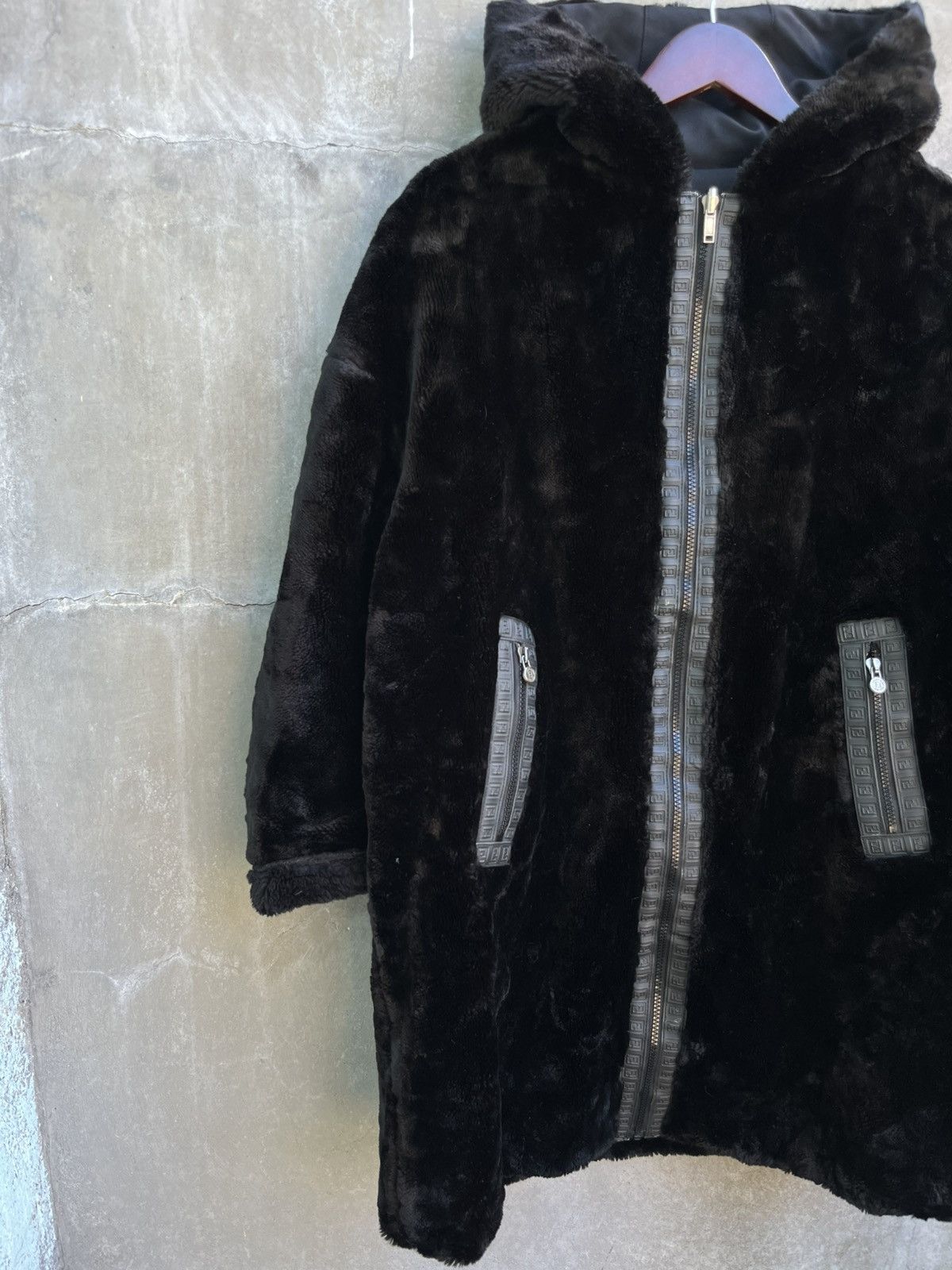 Fendi Reversible Faux Fur Coat Size S / US 4 / IT 40 - 4 Thumbnail