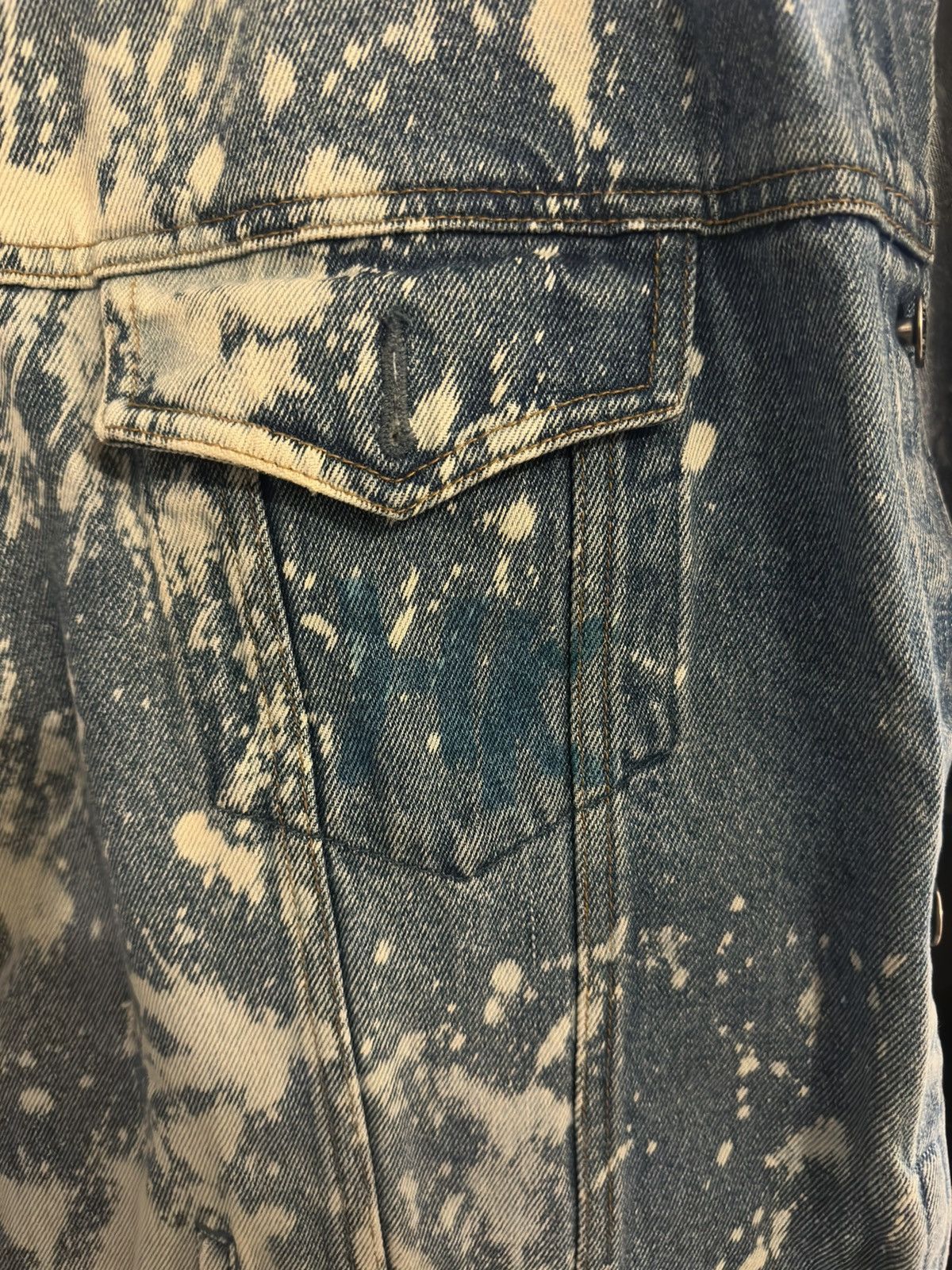 Port Authority Vintage Embroidered Bleached Denim Vest Size US L / EU 52-54 / 3 - 7 Thumbnail