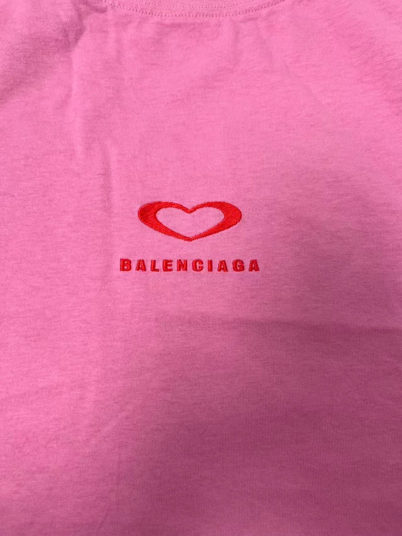 Balenciaga Balenciaga Embroidered Crewneck Dropped Shoulder Women's 2 T Size M / US 6-8 / IT 42-44 - 3 Thumbnail
