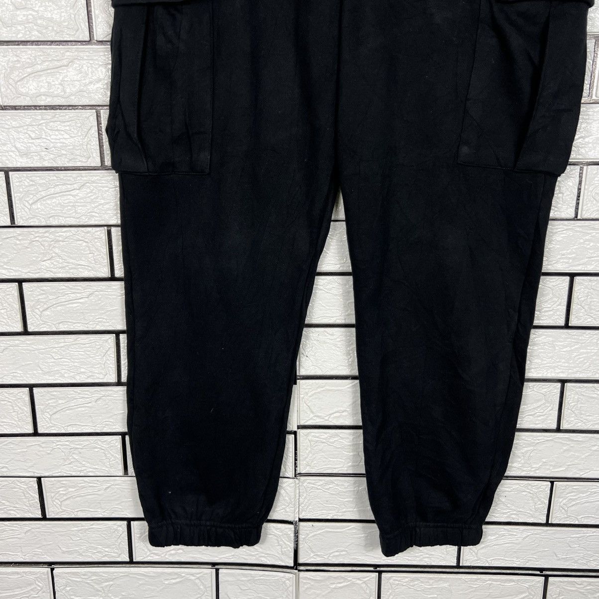 DC DC SHOE Black Cargo Sweatpants #4264-C194 Size US 30 / EU 46 - 4 Thumbnail