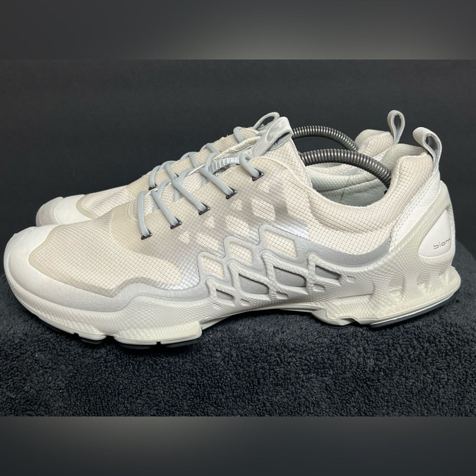 Ecco Ecco Biom AEX Trainer Men White Gray Athletic Shoes 44 US 10 Size US 10 / EU 43 - 1 Thumbnail