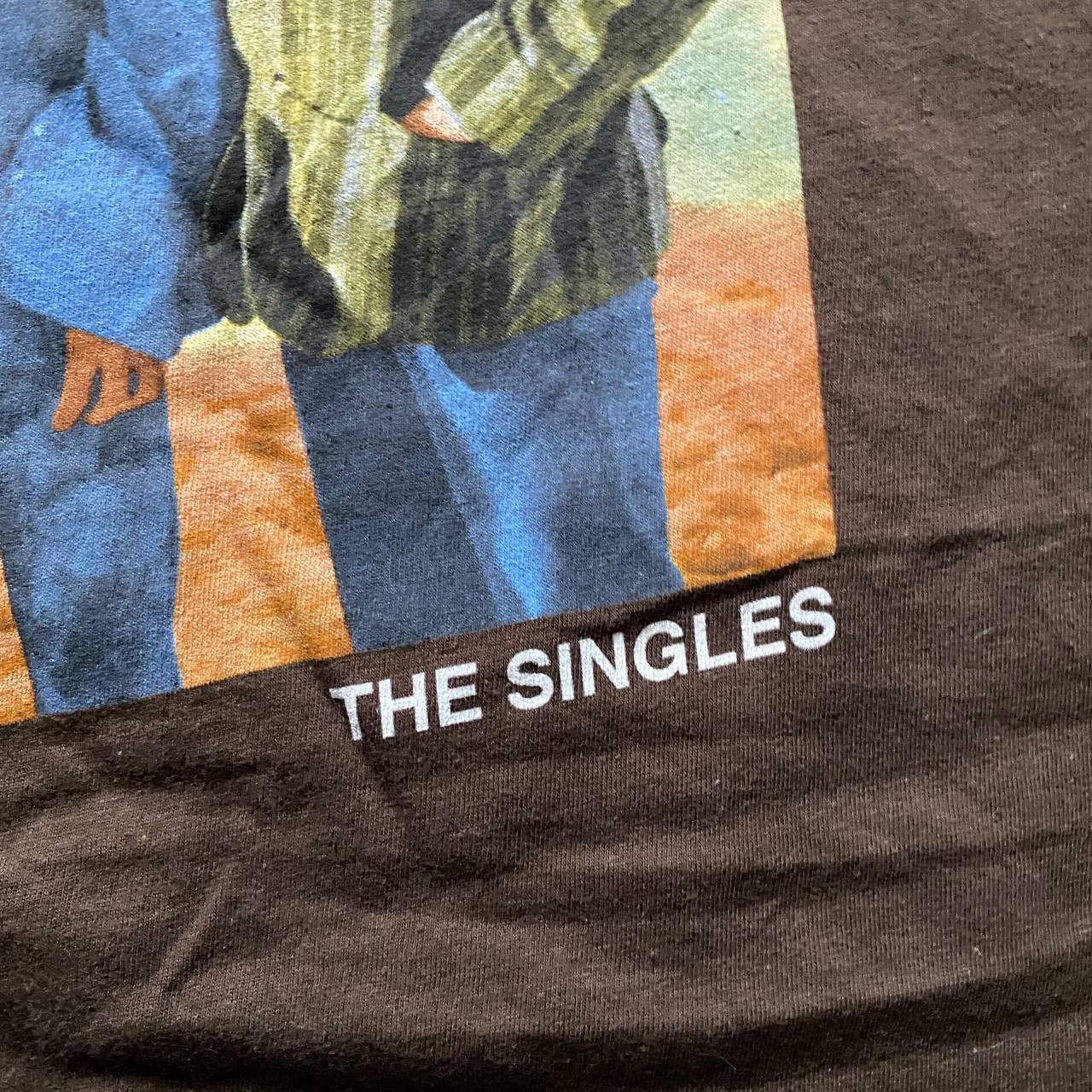 Band Tees VINTAGE Y2K THE BEATLES THE SINGLES AMAZING BROWN Tee 245 Size US XL / EU 56 / 4 - 2 Thumbnail