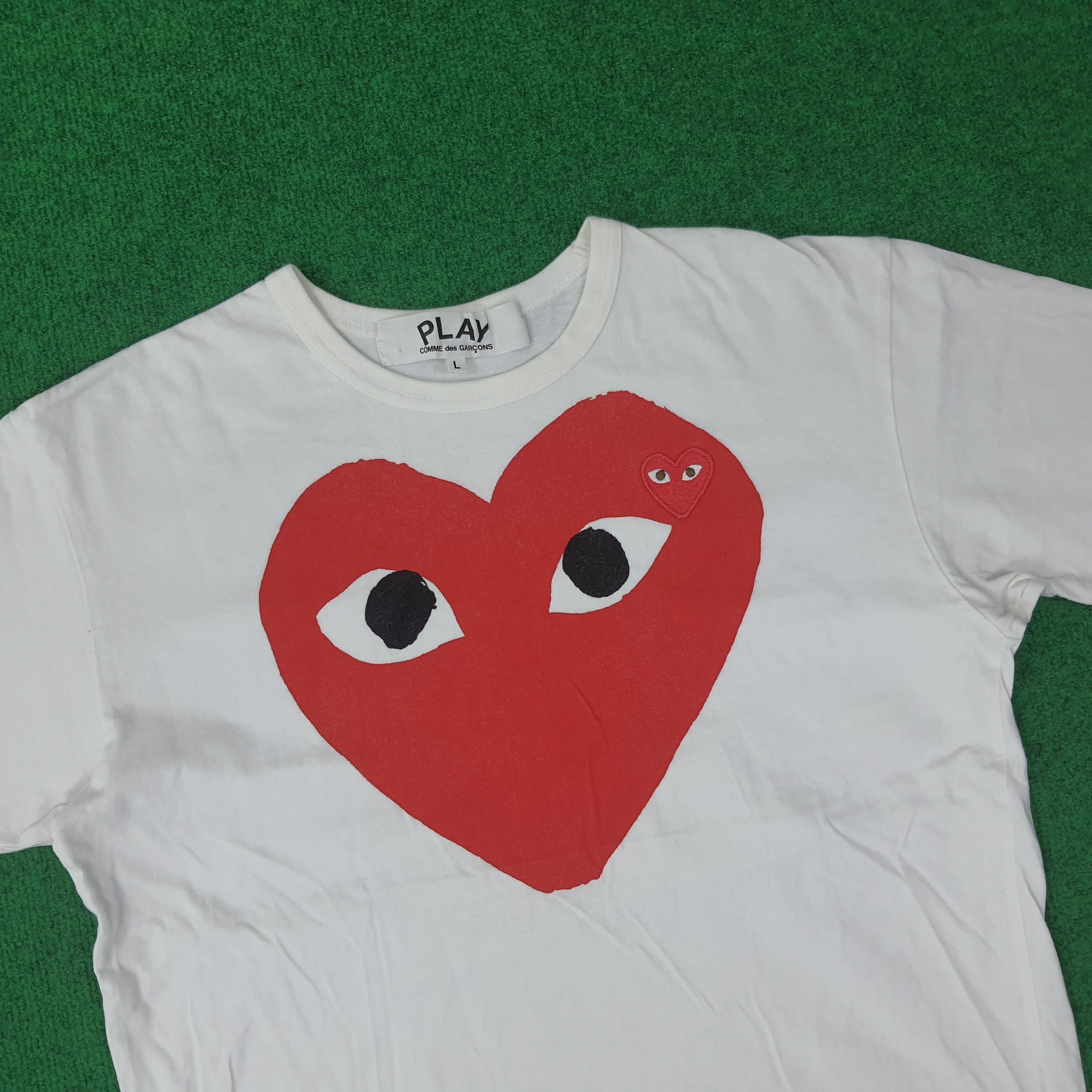 Comme des Garcons PLAY Vintage Comme Des Garcons PLAY Tshirt C259N48 Size US M / EU 48-50 / 2 - 2 Thumbnail