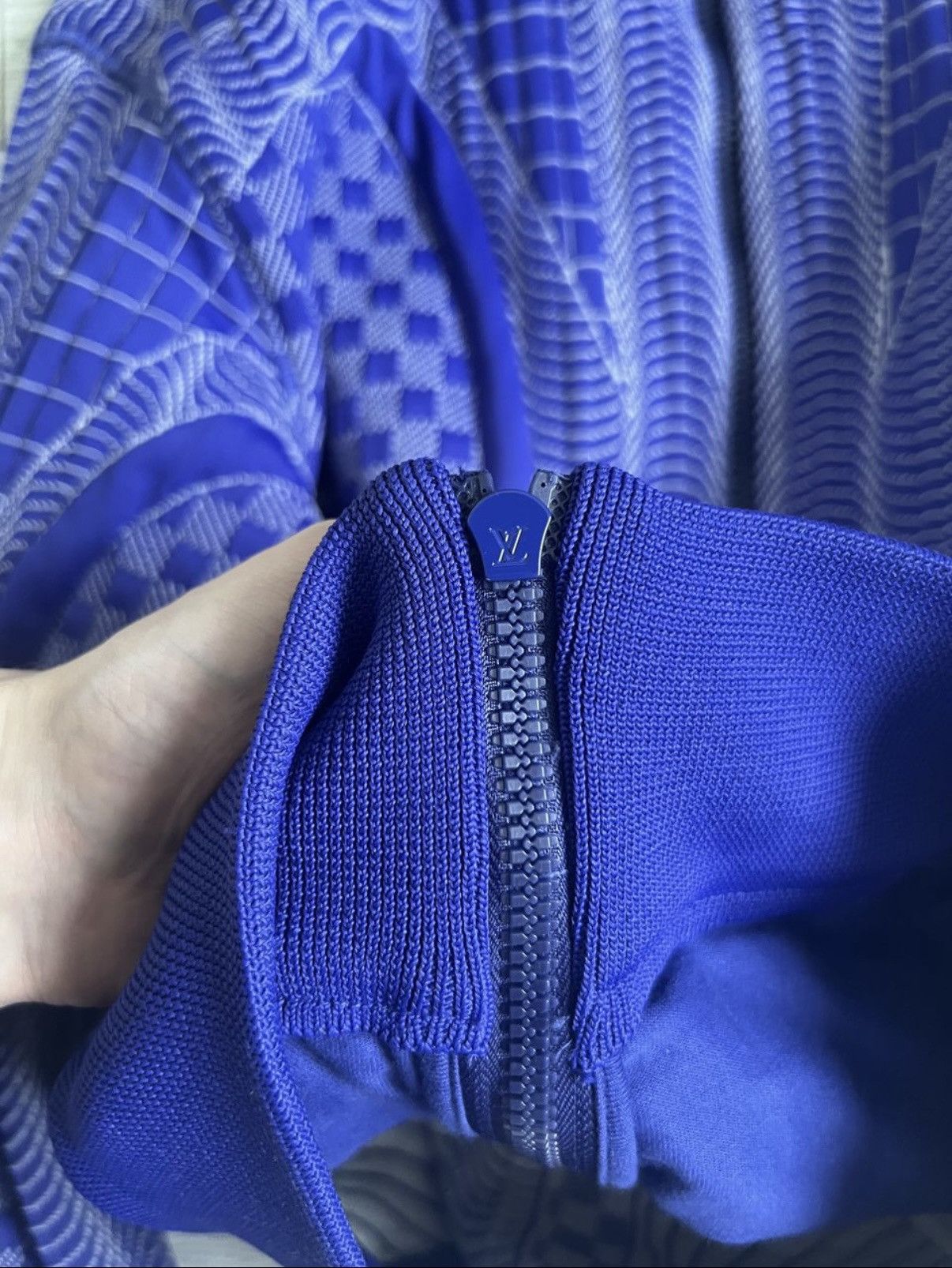 Louis Vuitton Louis Vuitton Latest Blue Striped Print Logo Jacket Size US M / EU 48-50 / 2 - 5 Thumbnail