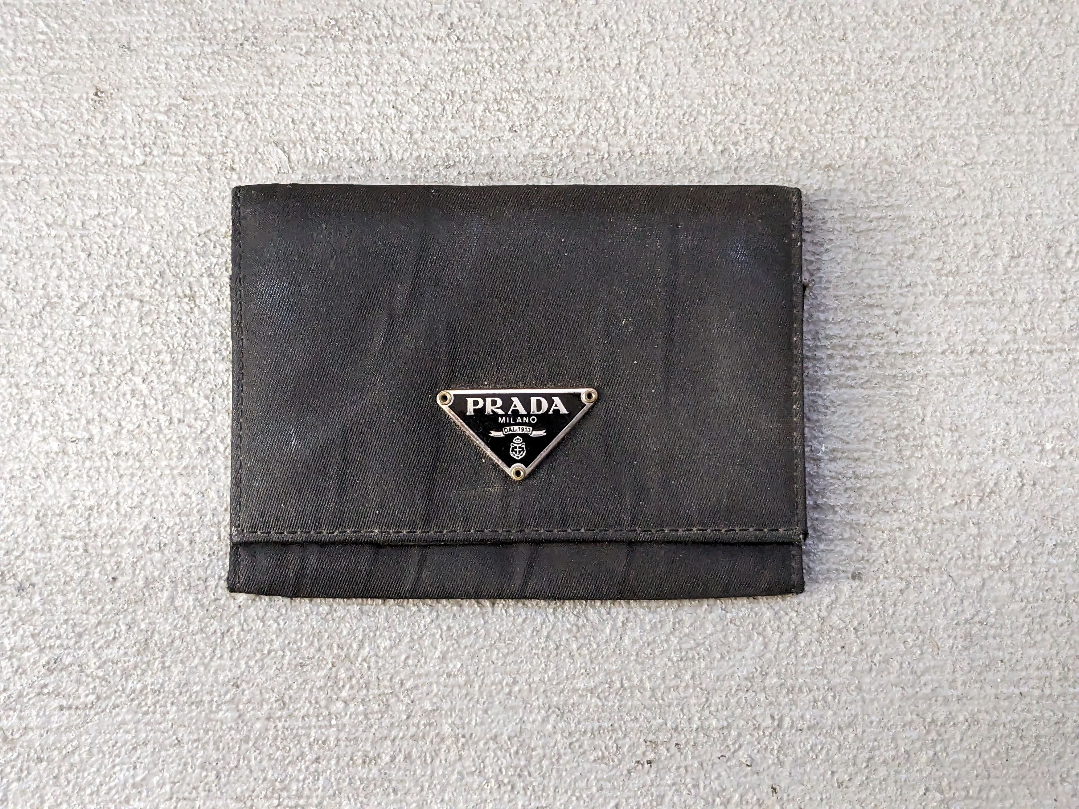 Prada Wallet Black Nylon Leather Bifold Cardholder Italy Y2K