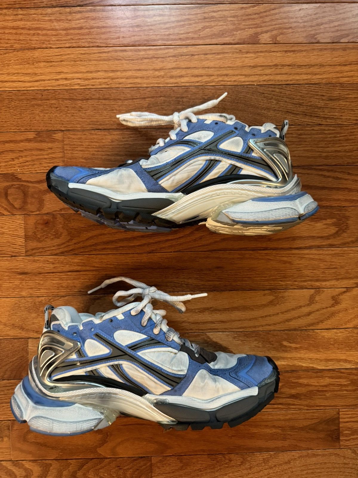 Balenciaga Runner