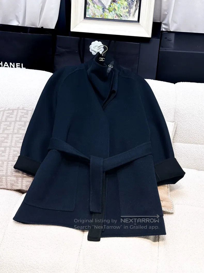 Hermes Hermes Black and navy blue double-sided cashmere overcoat Size S / US 4 / IT 40 - 1 Thumbnail