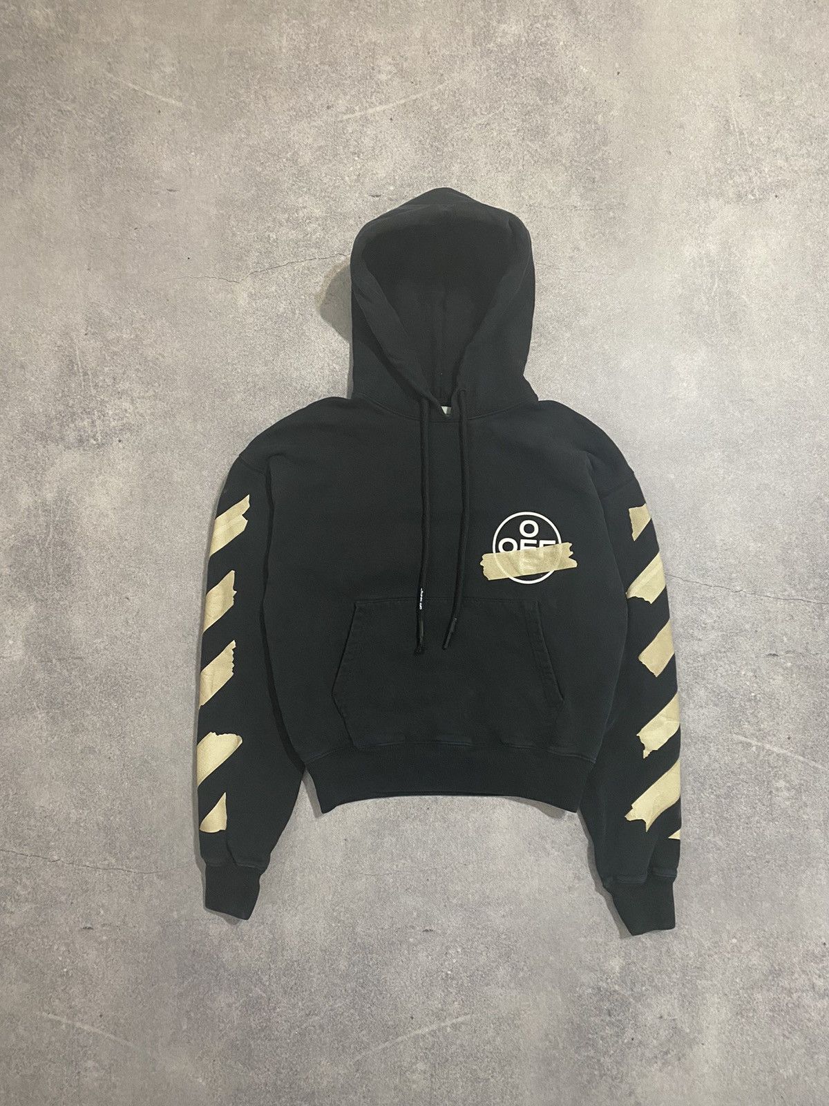 Off-White Off-White Gold Tape Arrow Hoodie Size XXS Size US XXS / EU 40 - 1 Thumbnail