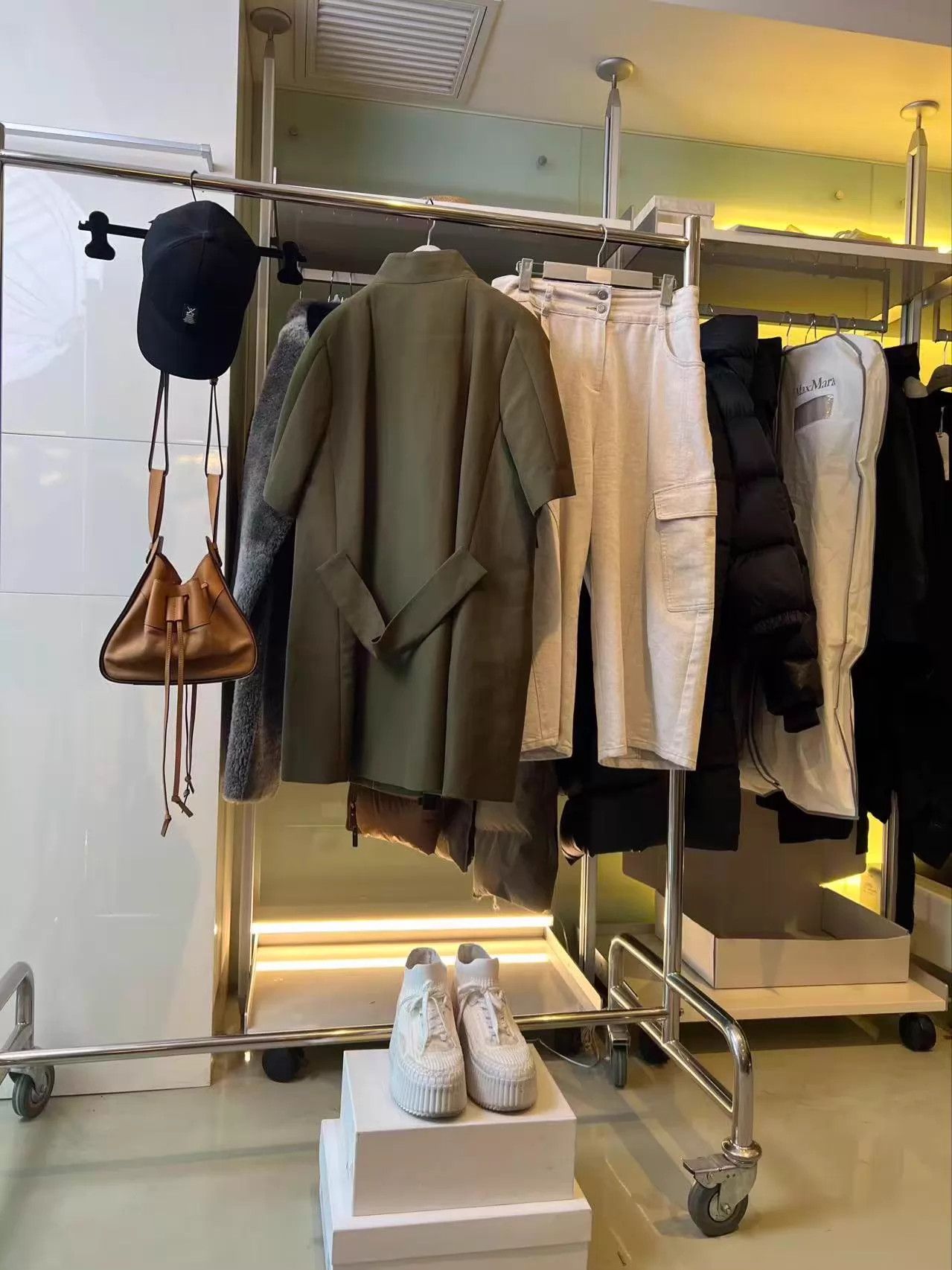 Marni Marni Olive Green Trench Coat 42 (IT) Size M / US 6-8 / IT 42-44 - 5 Thumbnail