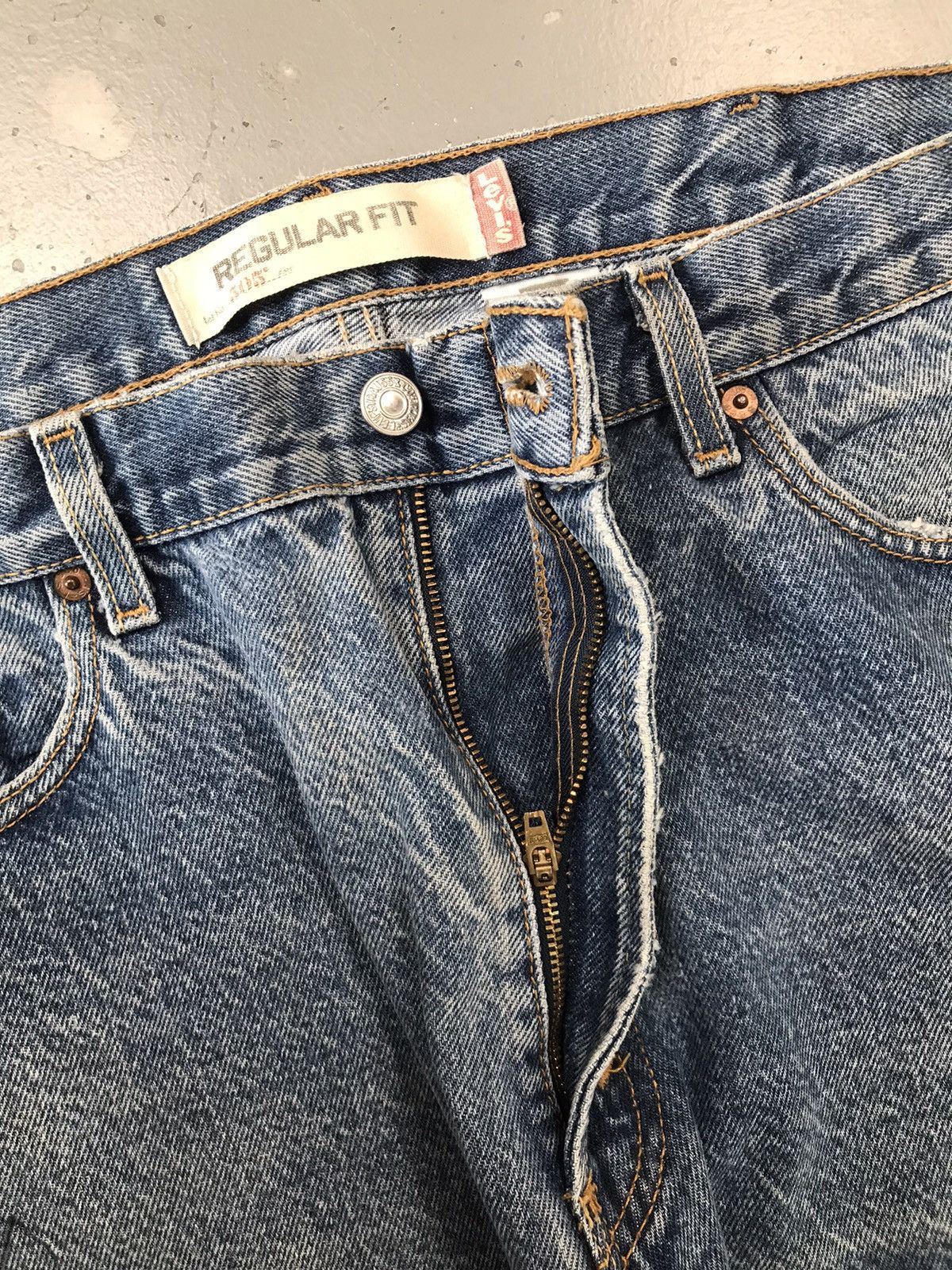 Levi's Vintage Levi’s Strauss & co 505 straight denim Size US 40 / EU 56 - 10 Thumbnail