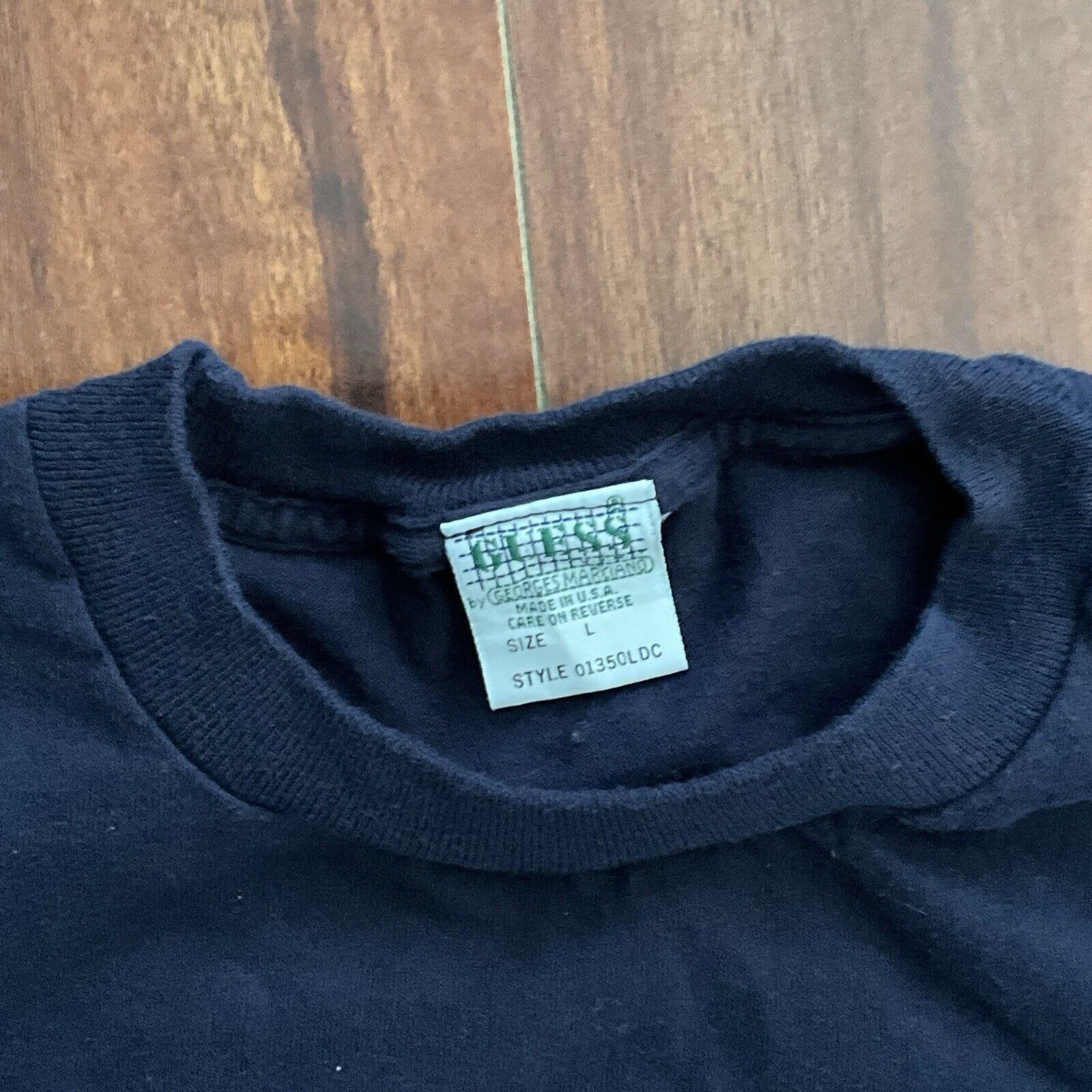 Guess Vintage Guess Jeans Georges Marciano 80s T-Shirt USA Sz 1993 Size US L / EU 52-54 / 3 - 3 Thumbnail