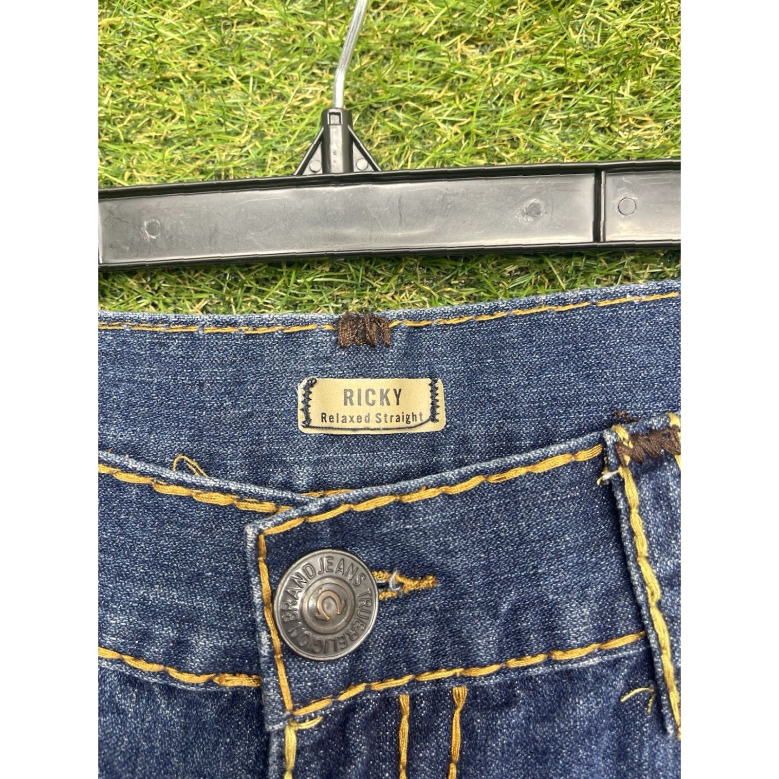 True Religion True Religion Jeans Men 40 Ricky Relaxed Straight Denim Big T Flap Pockets USA 2000s Grunge Size US 40 / EU 56 - 6 Thumbnail