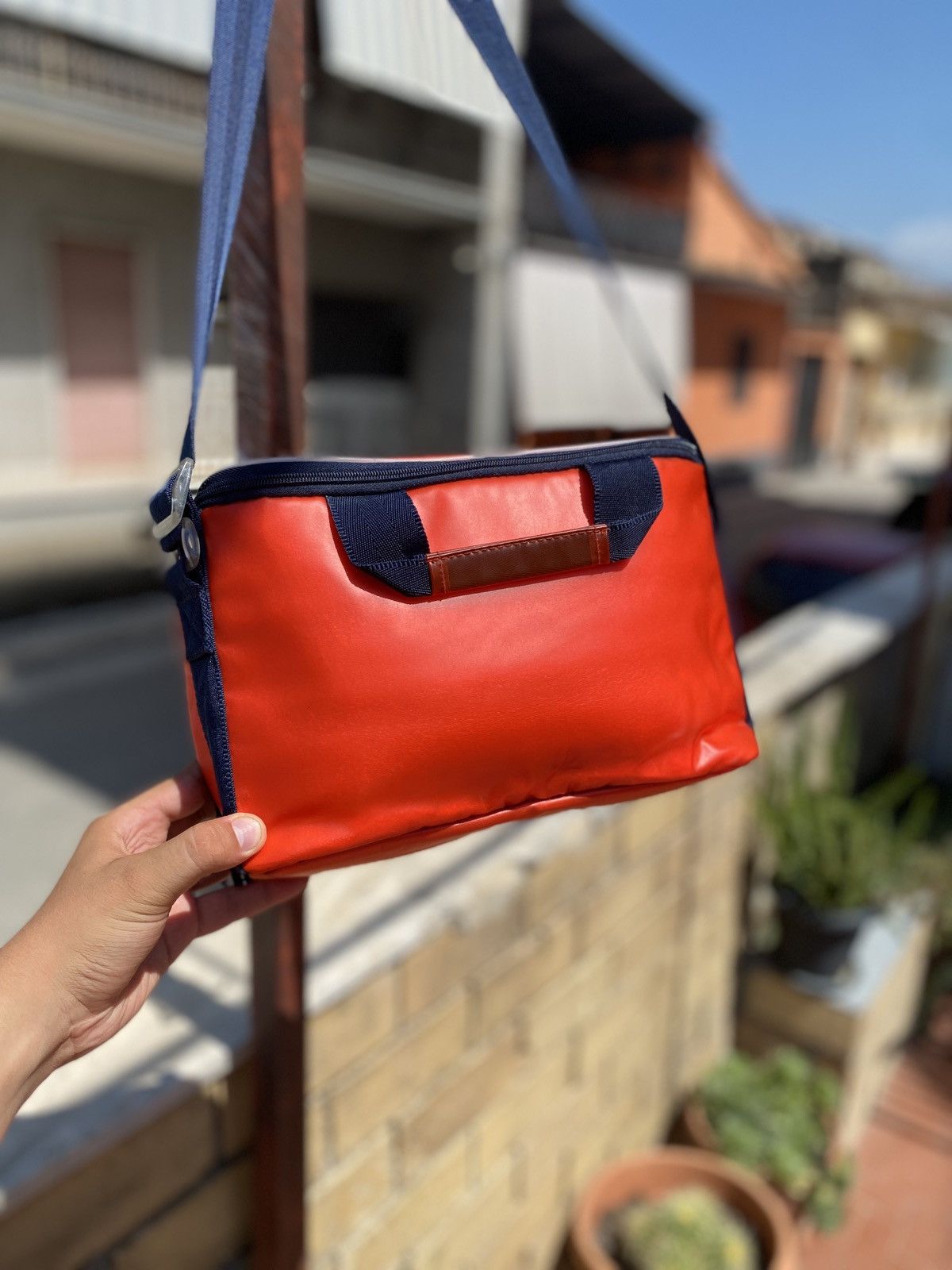 Nike × Vintage Vintage Nike Orange Cooler Bag Messenger Size ONE SIZE - 4 Thumbnail