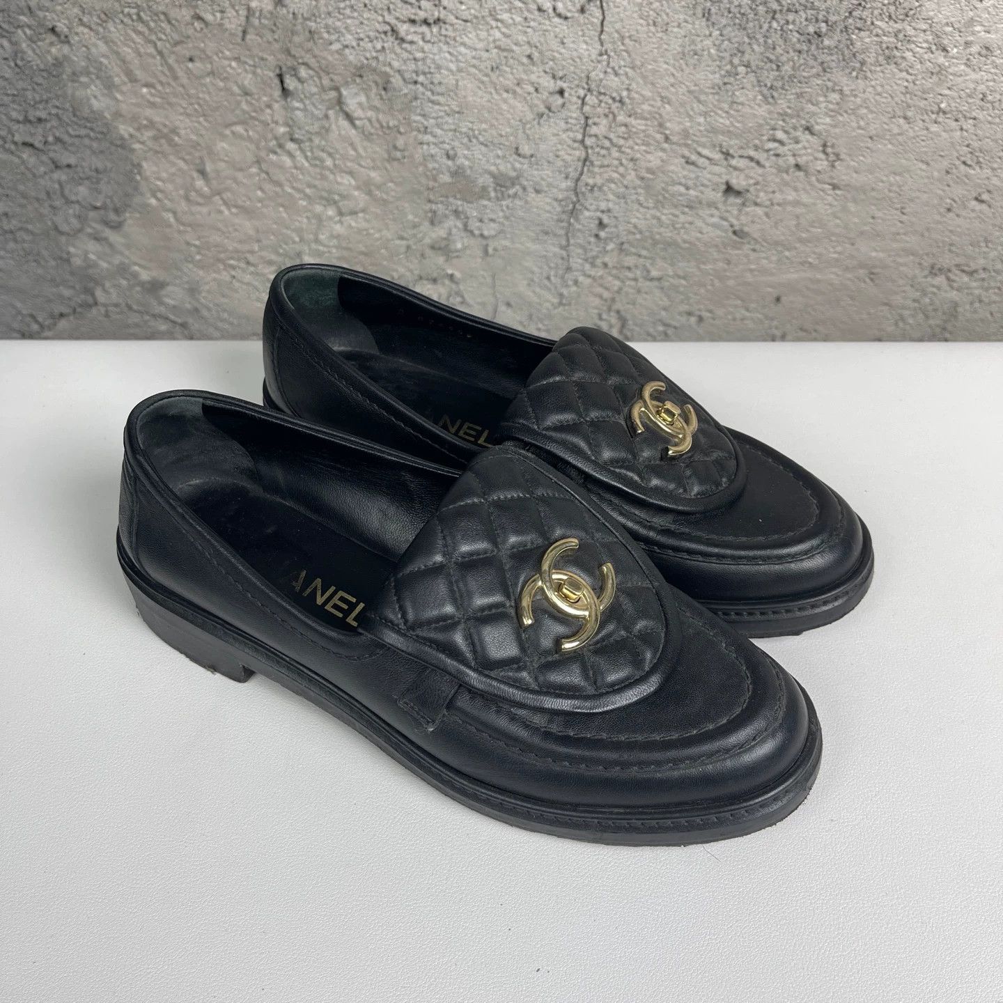 Chanel Chanel Quilted Loafer Size 37 Size US 6.5 / IT 36.5 - 1 Thumbnail