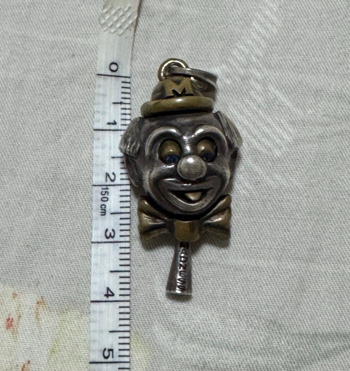 Madness Madness Peanuts x Edison Chen Joker Silver Charm Tongue-Out Size ONE SIZE - 5 Thumbnail