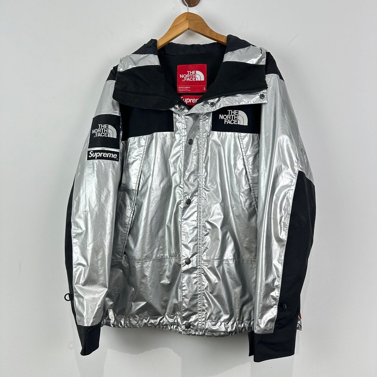 Supreme Supreme The North Face Metallic Shell Jacket Size US L / EU 52-54 / 3 - 1 Thumbnail