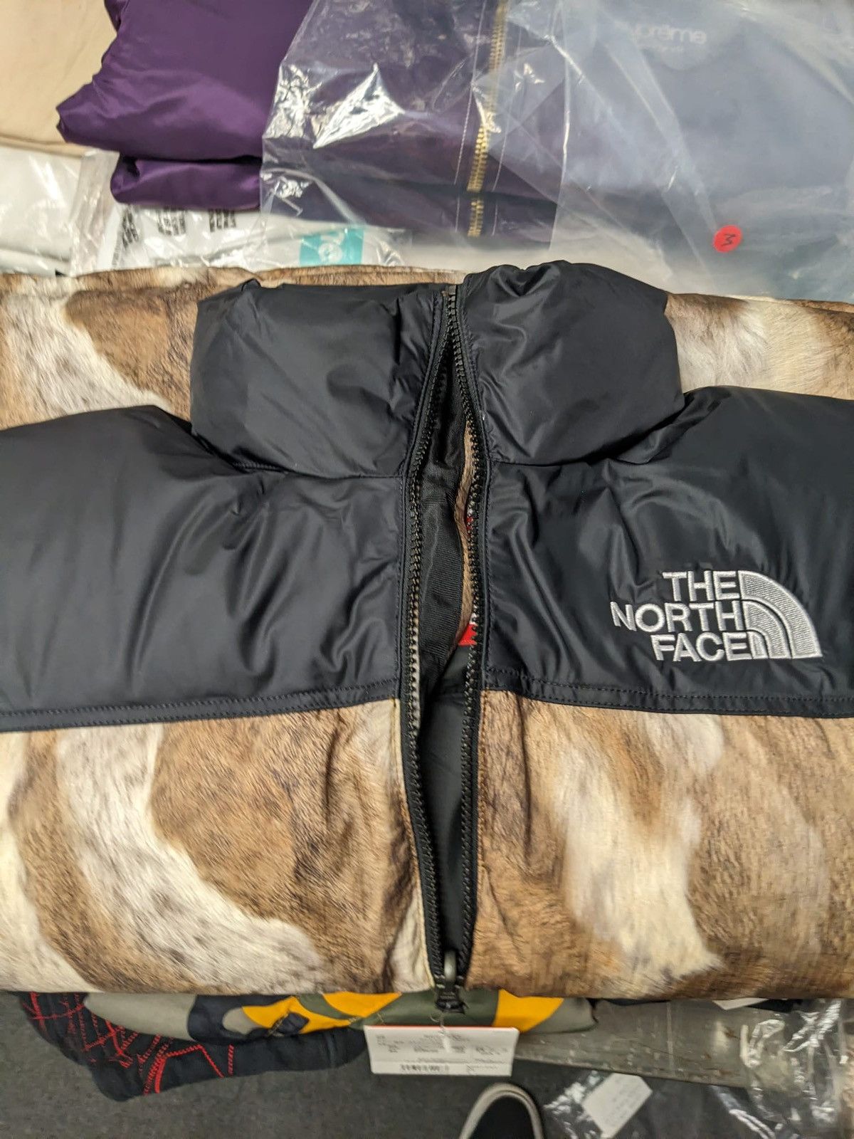 Supreme FW13 SUPREME THE NORTH FACE TNF FUR PRINT NUPTSE VEST BROWN Size US S / EU 44-46 / 1 - 6 Thumbnail