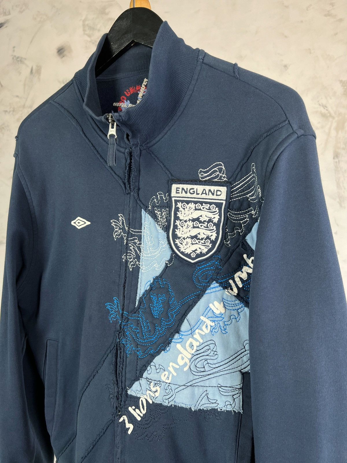 Umbro Vintage Umbro England Jacket Zip Sweater Size M - L Size US M / EU 48-50 / 2 - 2 Thumbnail
