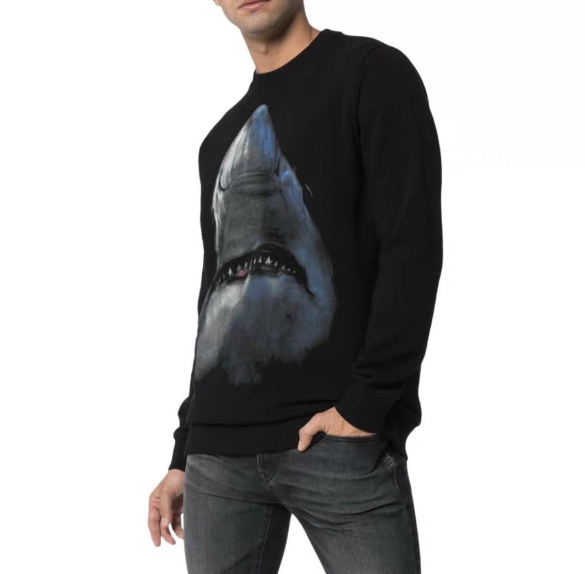 Givenchy Givenchy Shark Crew Neck Sweatshirt J42 Size US S / EU 44-46 / 1 - 5 Thumbnail