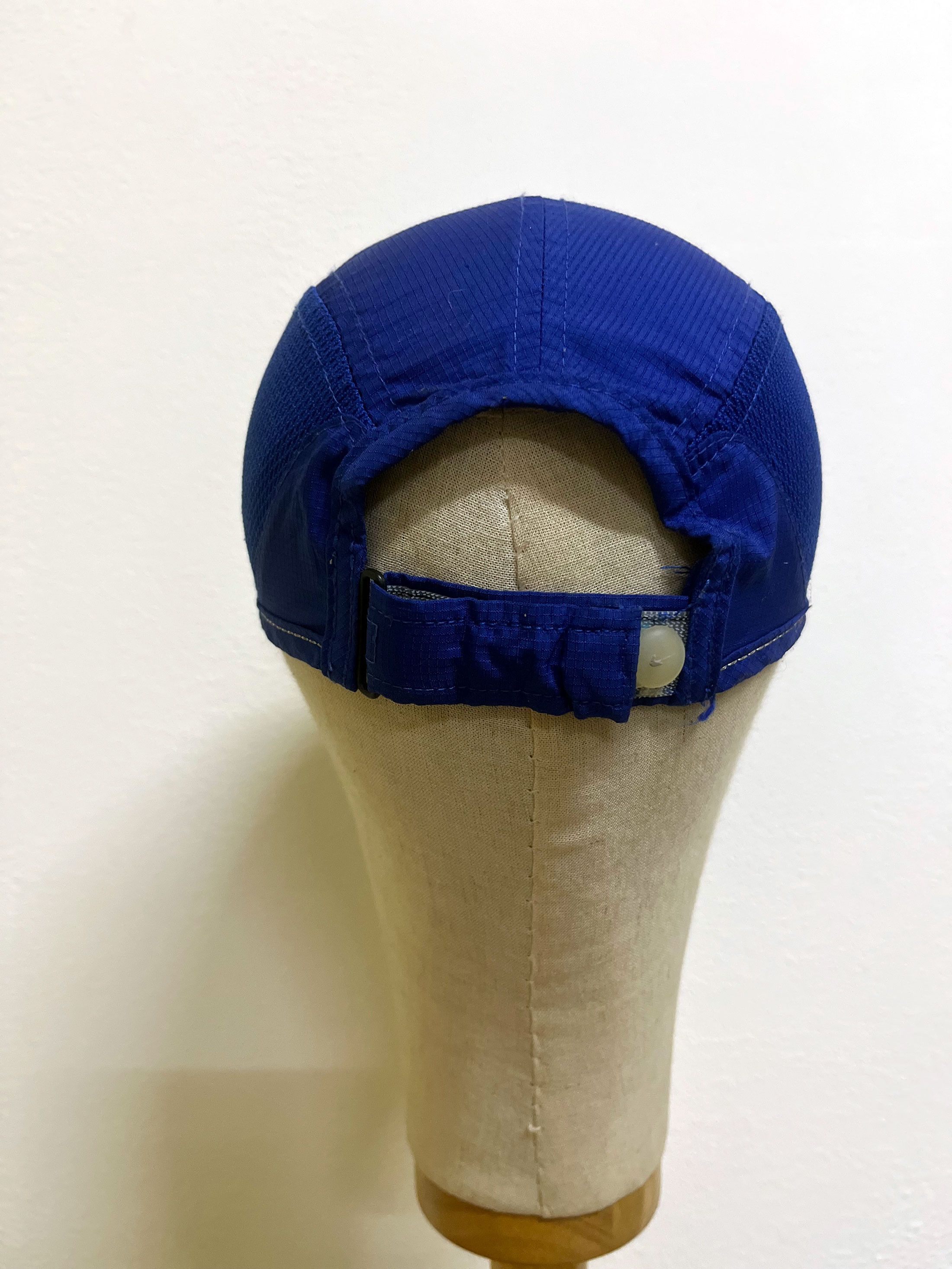 Sports Specialties Nike 5 Panel Daybreak Dri-Fit Running Mesh Athletic Cap Size ONE SIZE - 4 Thumbnail