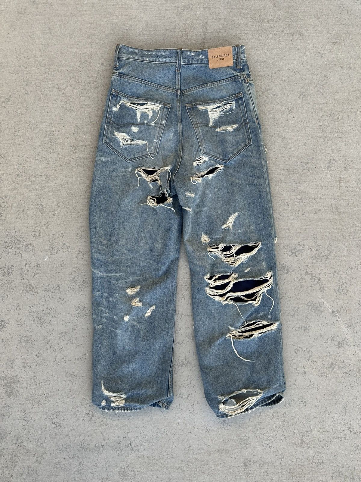 Balenciaga Balenciaga AW21 Ripped Layered Destroyed Baggy Denim Pants Size US 30 / EU 46 - 2 Thumbnail
