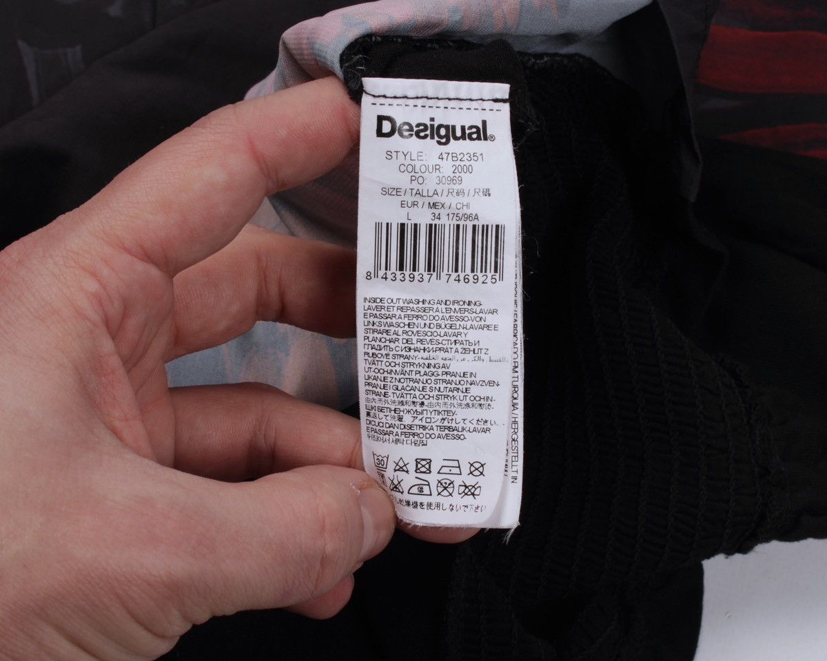 Designer × Desigual DESIGUAL Viscose Blend Black Flower Rhinestones Tops Blouse Size L / US 10 / IT 46 - 13 Thumbnail