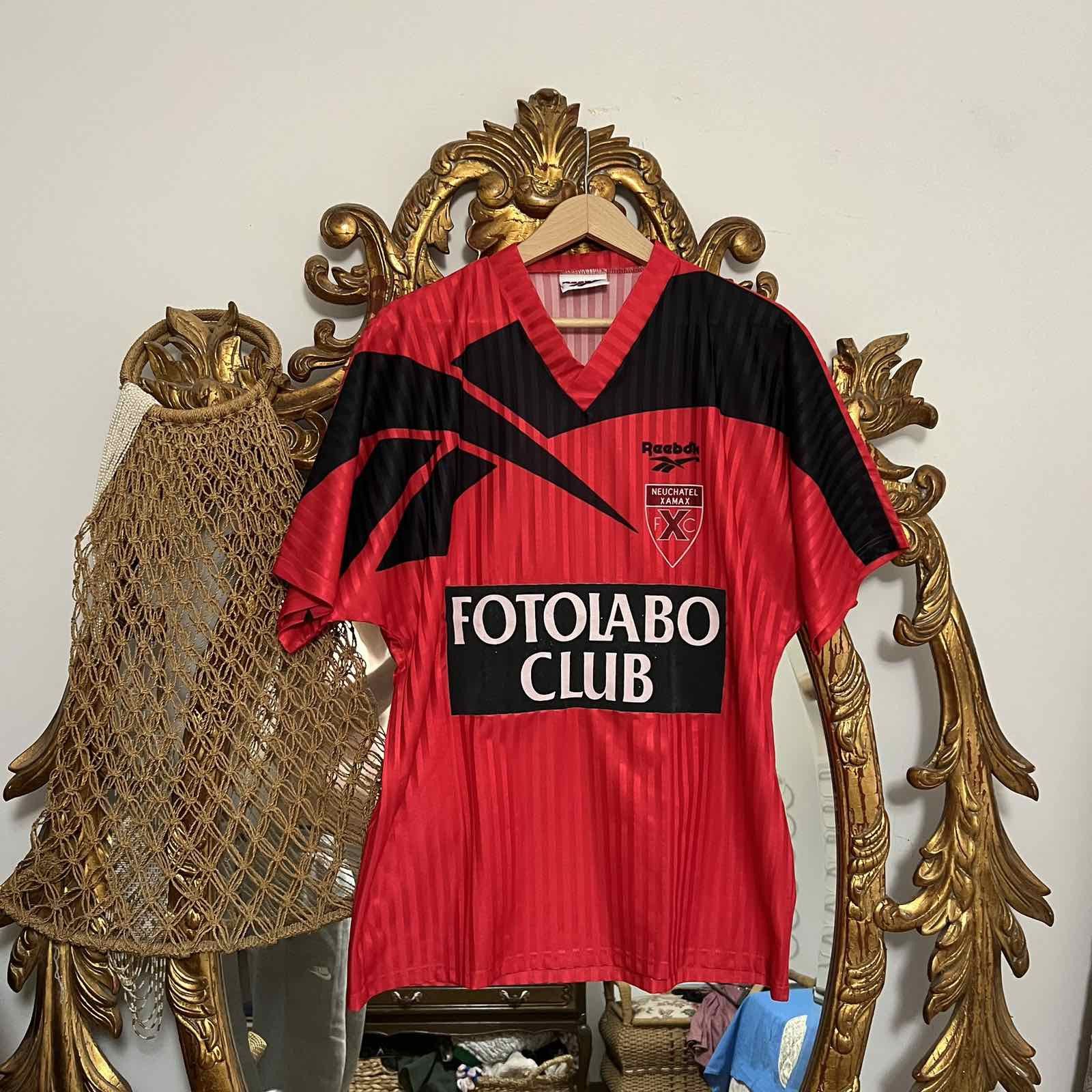 Vintage Neuchatel Xamax FC 1993 Home football Reebok Jersey size L Size US L / EU 52-54 / 3 - 1 Thumbnail
