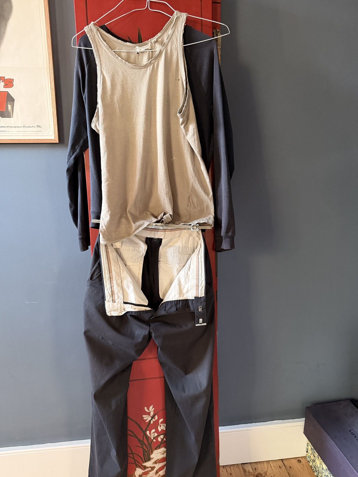 Helmut Lang Helmut Lang 1990s Archive Distressed Tank Top Beige Minimal Size US M / EU 48-50 / 2 - 13 Thumbnail