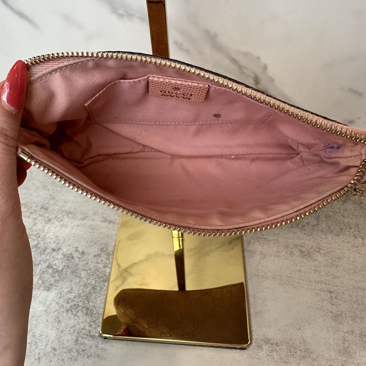 Gucci RARE Vintage Gucci Monogram Pochette with Bee Charm Size ONE SIZE - 10 Thumbnail