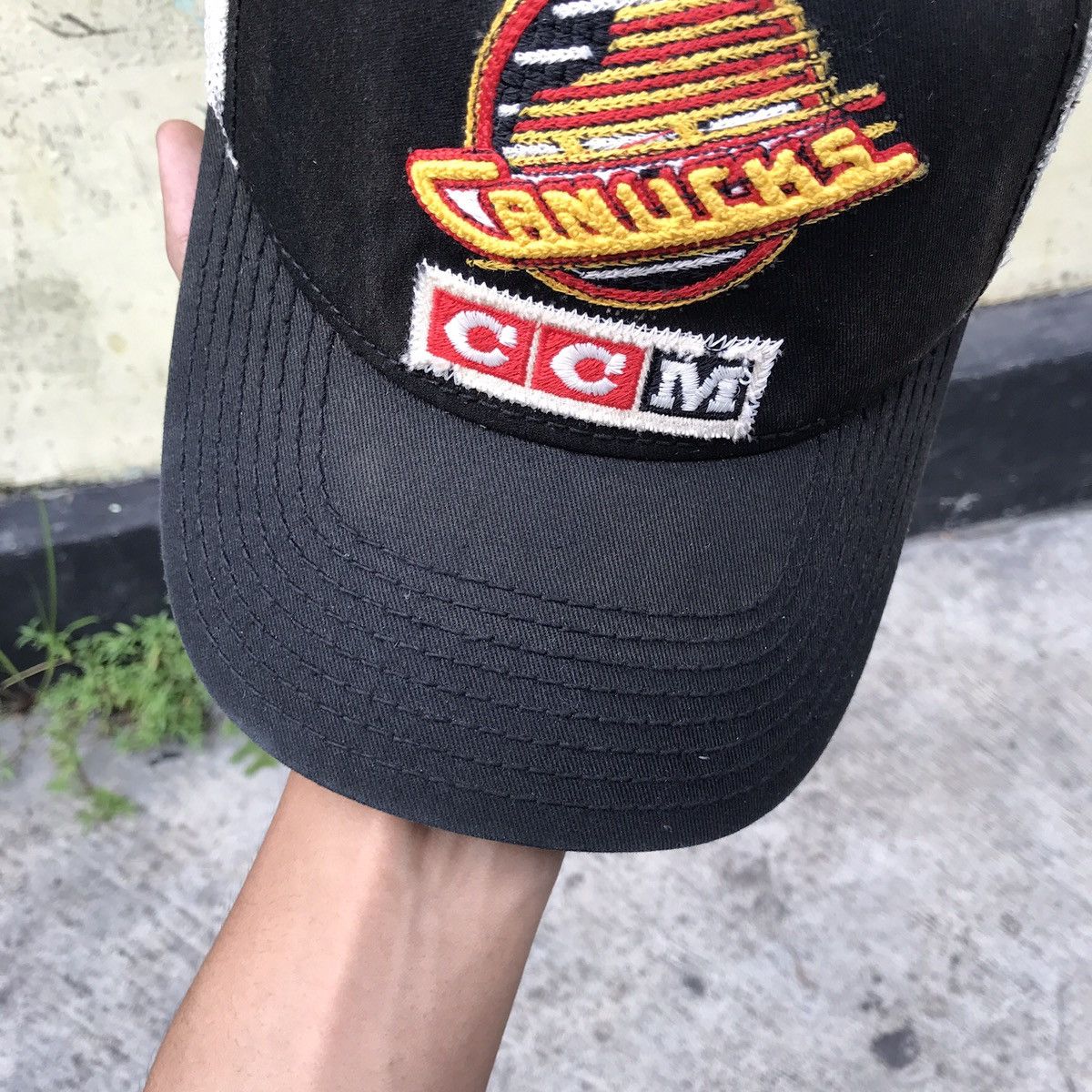 Ccm CCM X NHL CANUCKS Size ONE SIZE - 9 Thumbnail