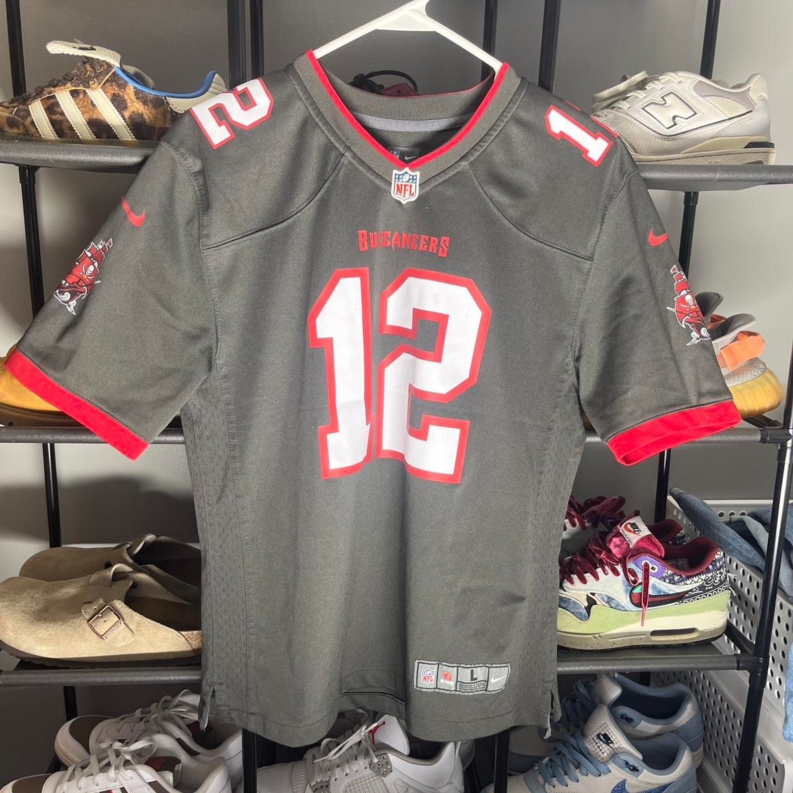 Nike Grey and red Nike Tom Brady jersey Size S / US 4 / IT 40 - 1 Thumbnail
