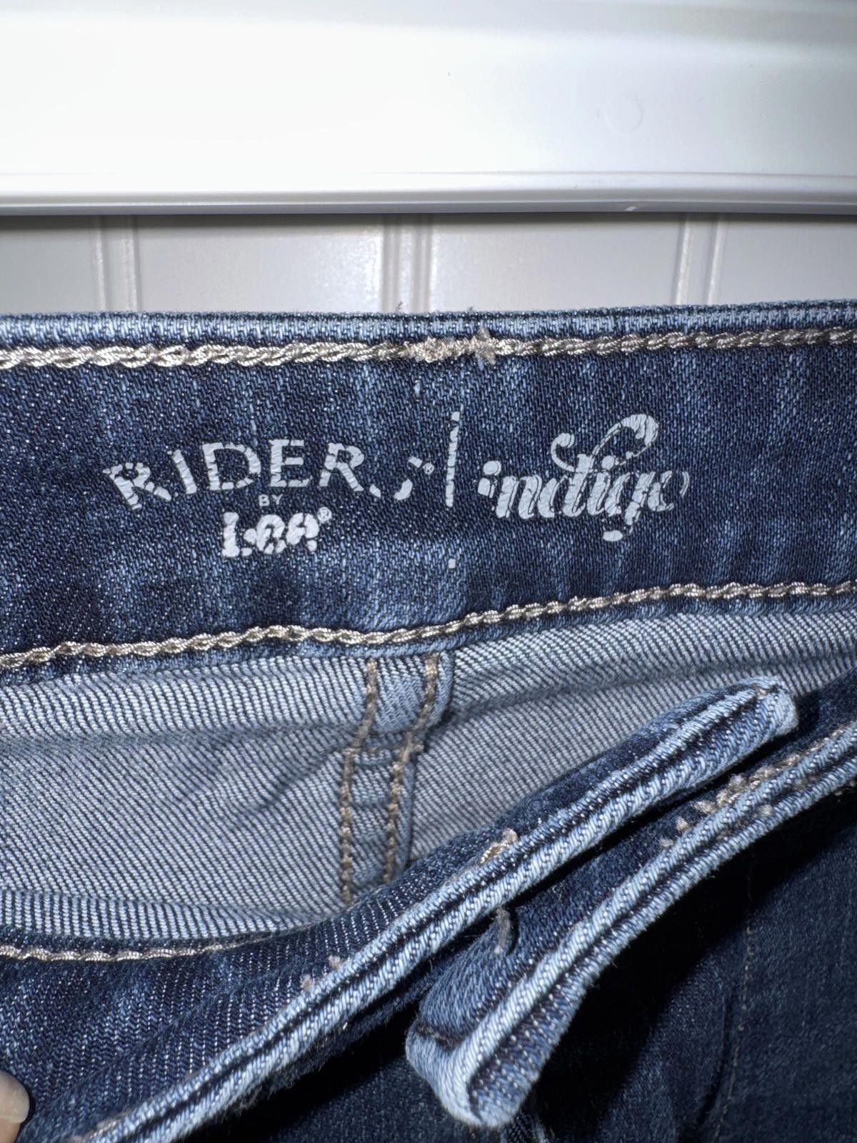 Lee Riders by Lee Indigo Women's 14M Fringe Cuff Boyfriend Jeans Size 36" / US 14 / IT 50 - 3 Thumbnail