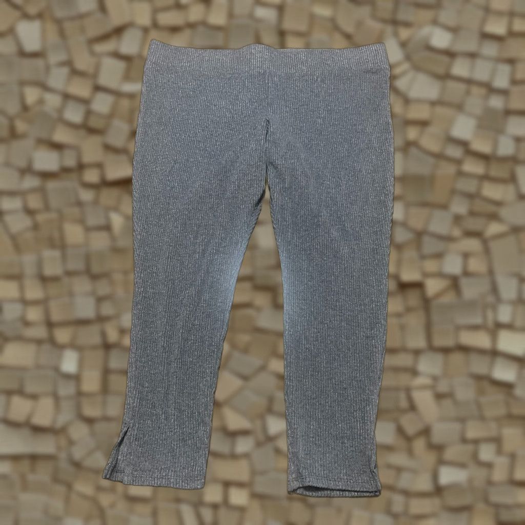 Old Navy Old Navy Pants Women's Plus Size XXL Gray Pull On Leggings Pants Sweatpants Regular Inseam 26 in Straight 2X Size 40" / US 18 - 1 Thumbnail