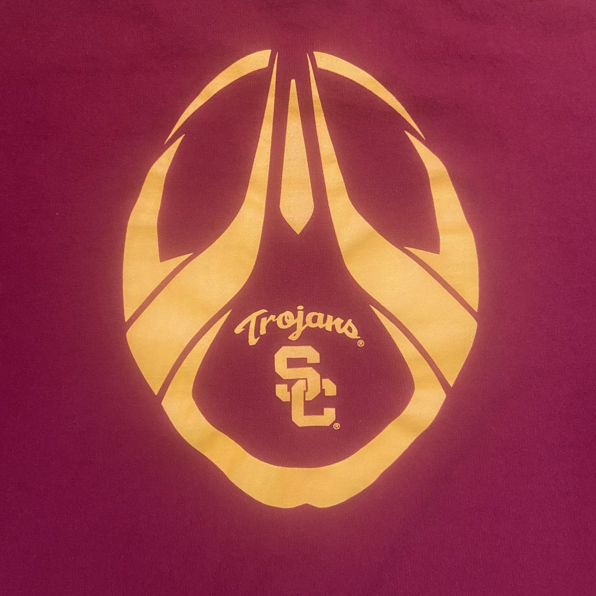 Nike × Vintage Vintage Nike Men’s USC Football Logo T-Shirt Size XL Size US XL / EU 56 / 4 - 6 Thumbnail
