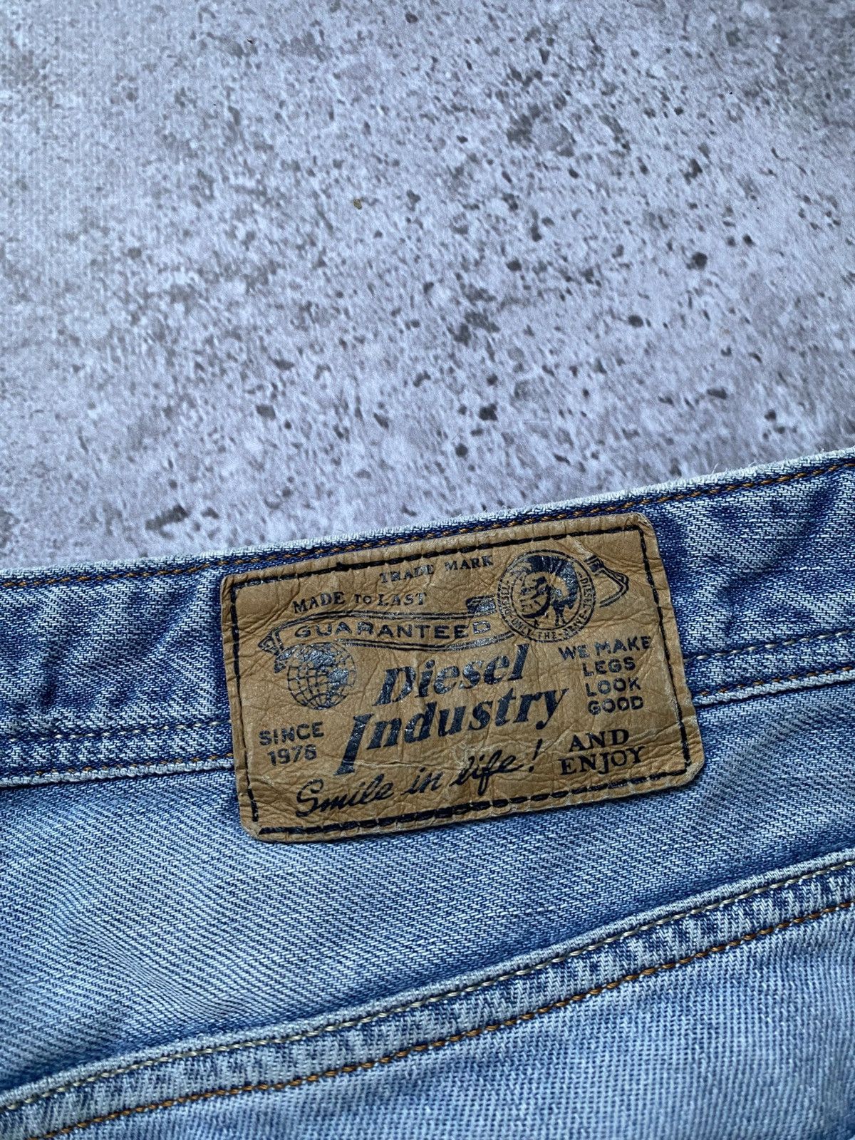 Diesel × If Six Was Nine × Japanese Brand 🔥VNTG Diesel Denim ashed baggy jeans Le Grand Bleu (L.G.B.) Size US 33 - 5 Thumbnail