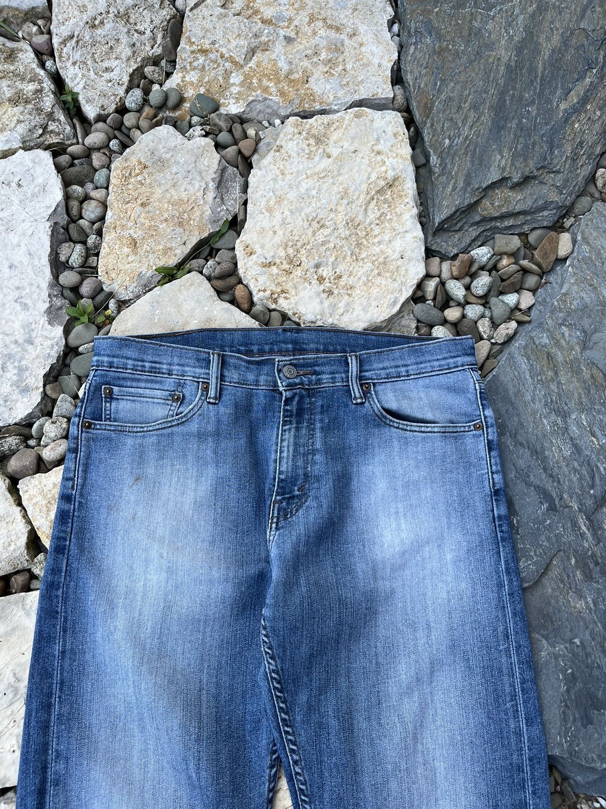 Levi's × Levi's Vintage Clothing × Vintage Vintage Levi’s 504 distressed jeans washed baggy thrashed Size US 32 / EU 48 - 3 Thumbnail