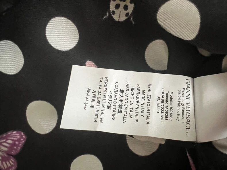Versace Versace Casual fashion lapel butterfly-embellished silk sh Size S / US 4 / IT 40 - 8 Thumbnail