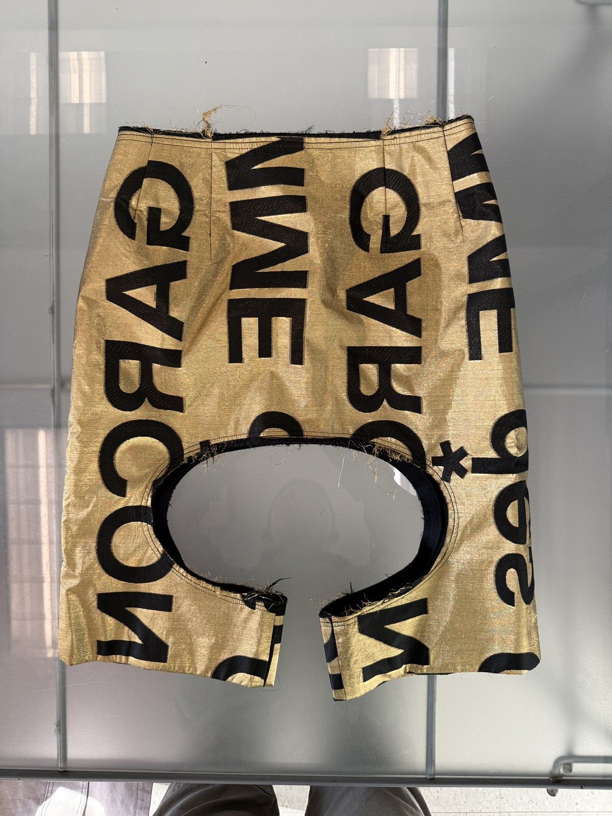 Comme des Garcons Comme does garçons cut out shorts Size US 29 - 1 Thumbnail