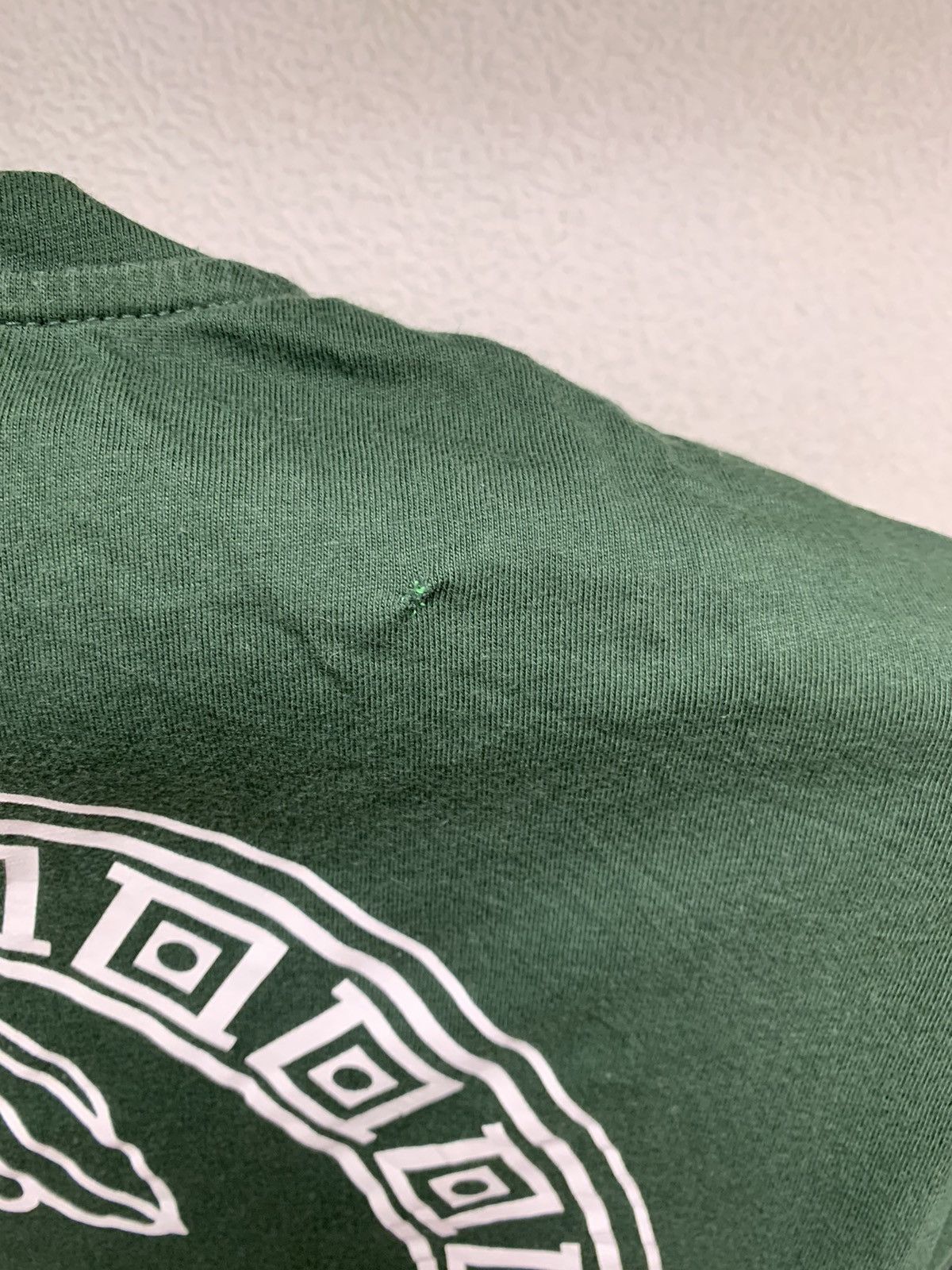 Versace Gianni Versace big logo green t-shirt M sz Size US M / EU 48-50 / 2 - 8 Thumbnail