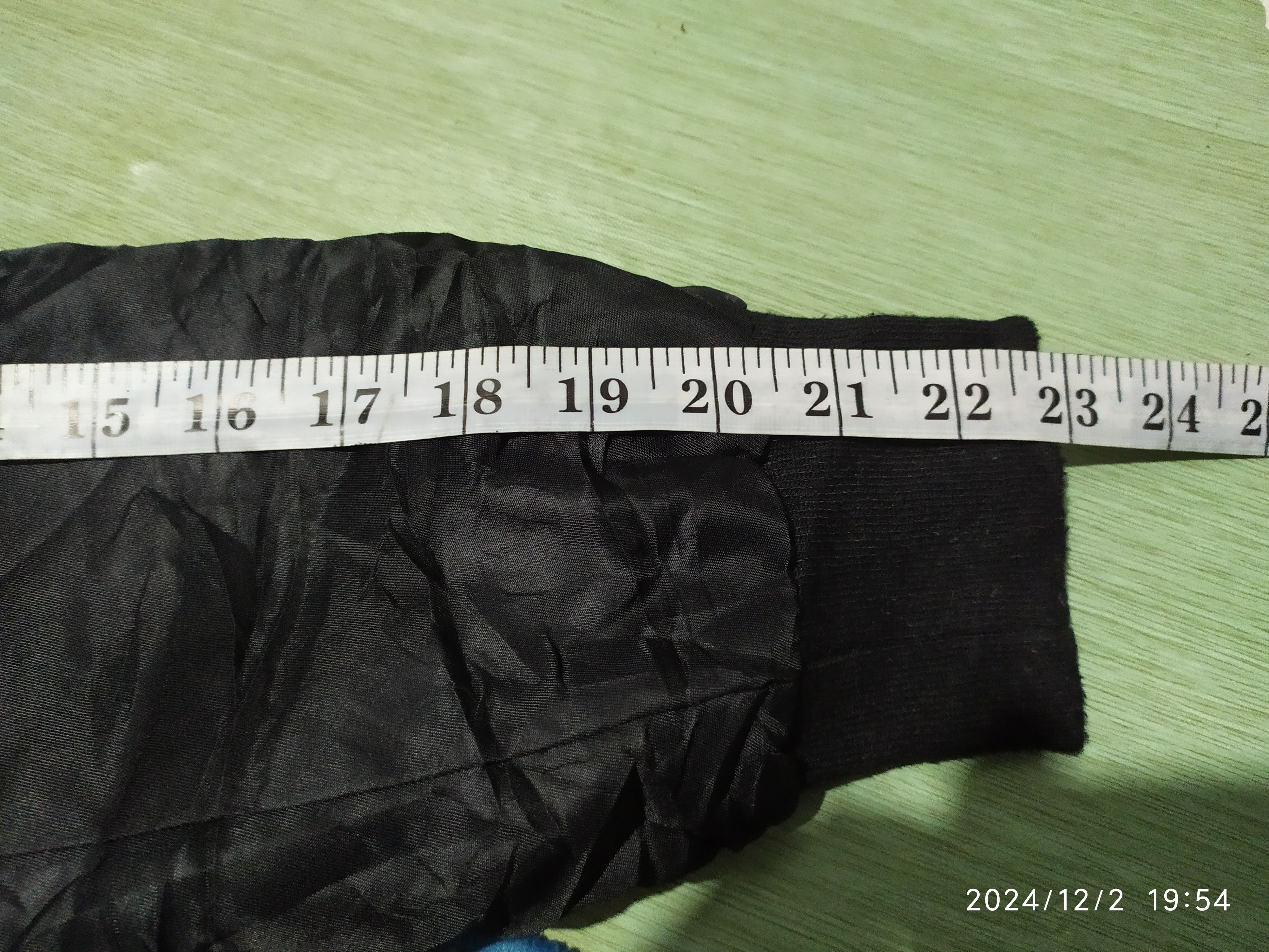Japanese Brand Black Forever 21 Fur Hoodie Bomber Jacket i Size US M / EU 48-50 / 2 - 9 Thumbnail
