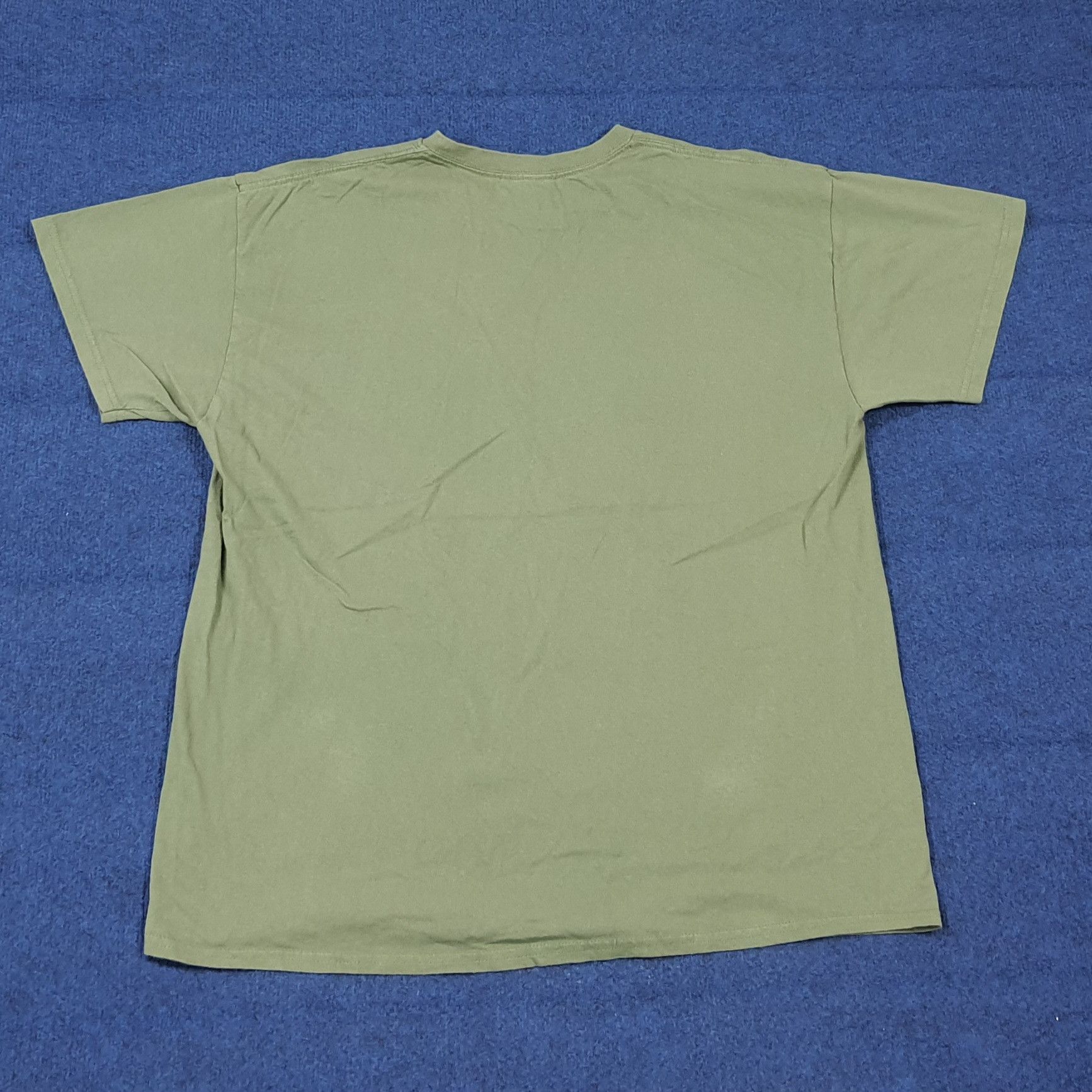 Vintage Vintage Avril Lavigne Let Go Cover Album Tshirt C285N79 Size US XL / EU 56 / 4 - 3 Thumbnail