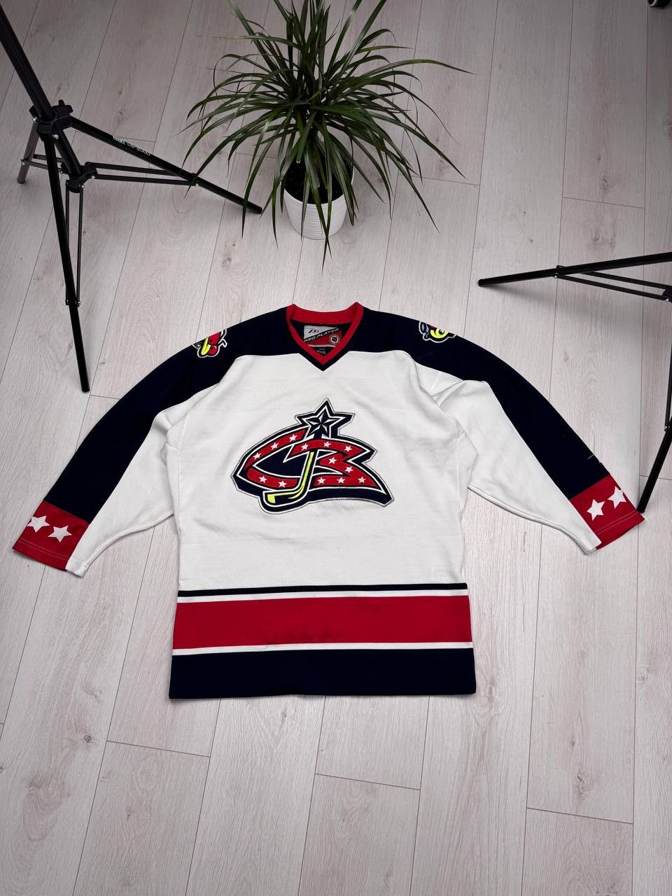 Other Vintage Columbus Hockey Jersey White Pro Player NHL Size M Size US M / EU 48-50 / 2 - 1 Thumbnail