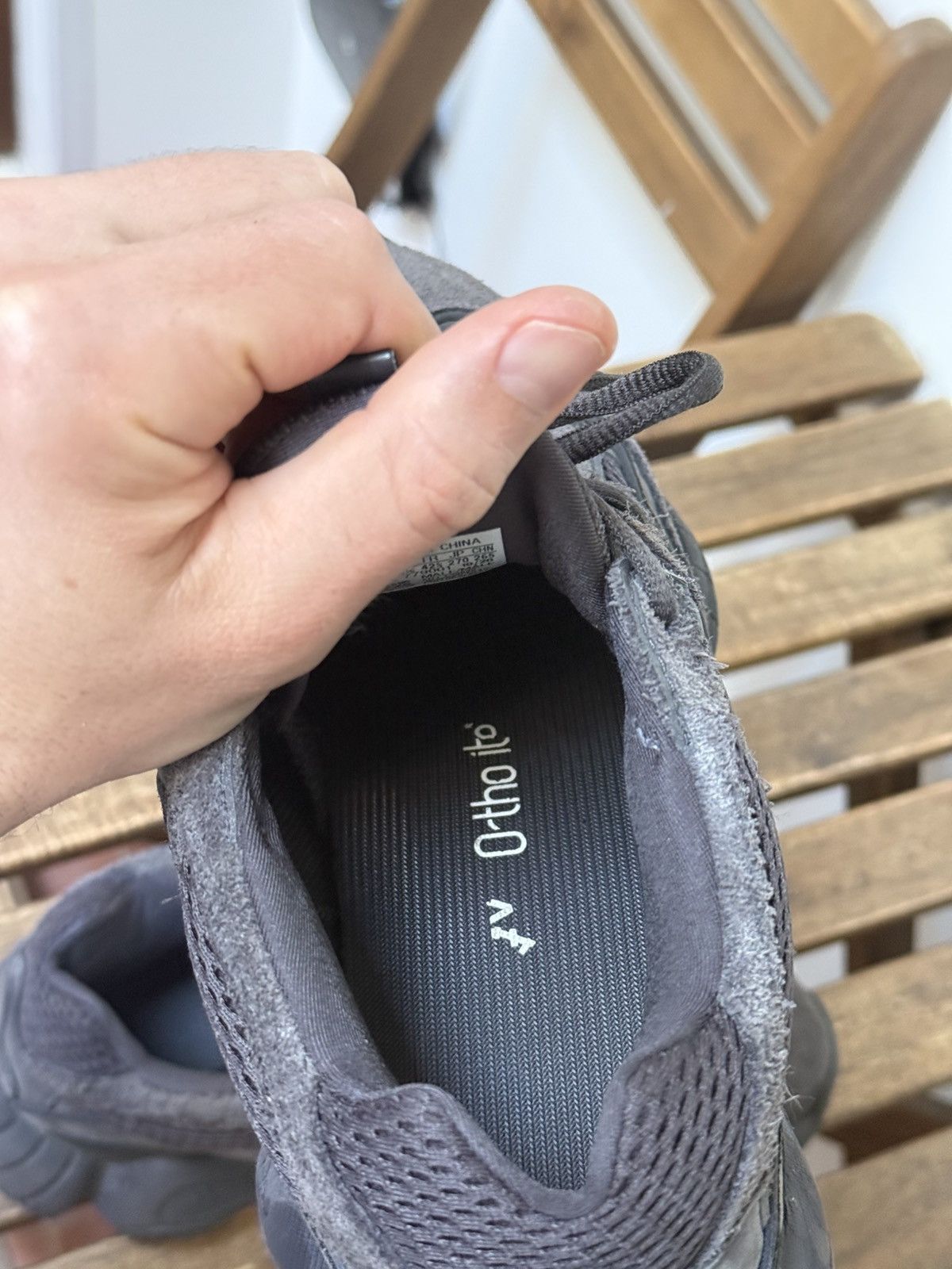 Yeezy Yeezy 500 Utility Black Size US 9 / EU 42 - 7 Thumbnail