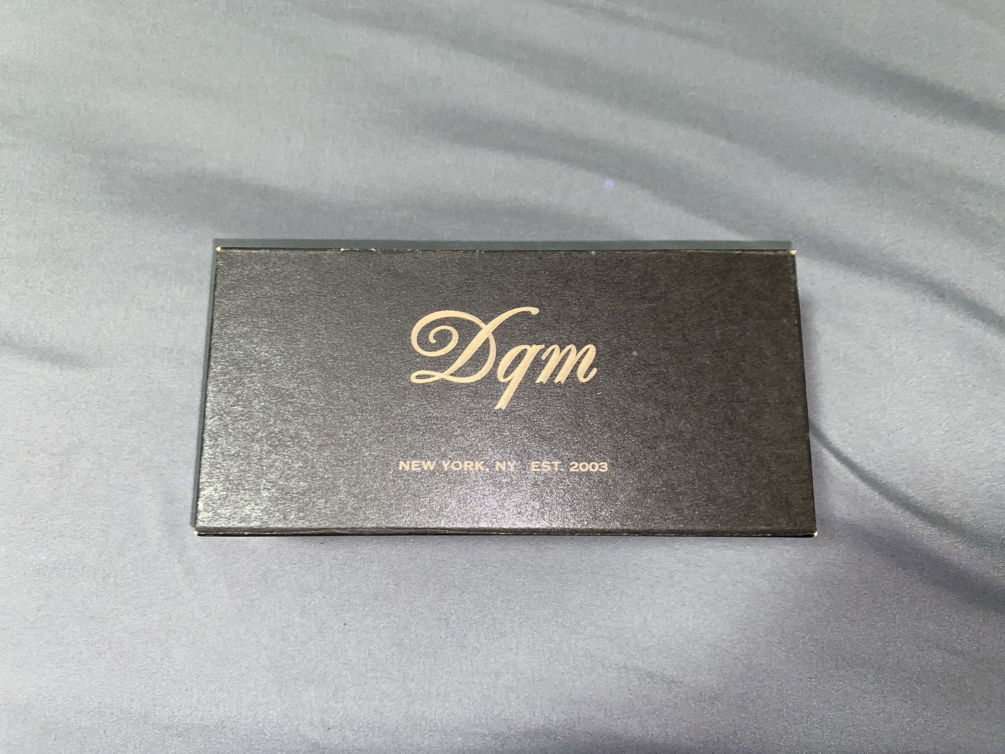 DQM Magnetic box ONLY Dqm New York Local Supply Sunglasses vtg ! Size ONE SIZE - 1 Thumbnail