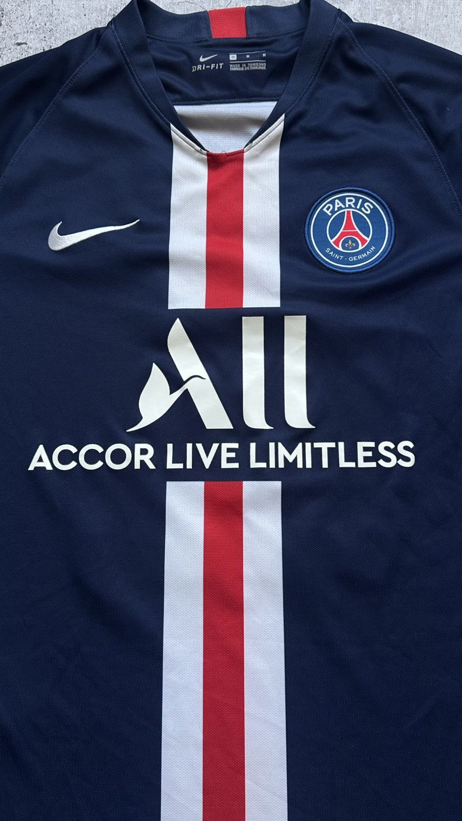 Nike 2019/20 Nike PSG Mbappe #7 Authentic Home Soccer Jersey Size US M / EU 48-50 / 2 - 7 Thumbnail