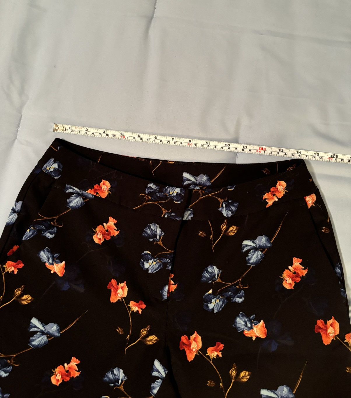 Cynthia Rowley × Designer Floral Dress Pants Slacks Flower Pattern Design Black Color Size 28" / US 6 / IT 42 - 7 Thumbnail