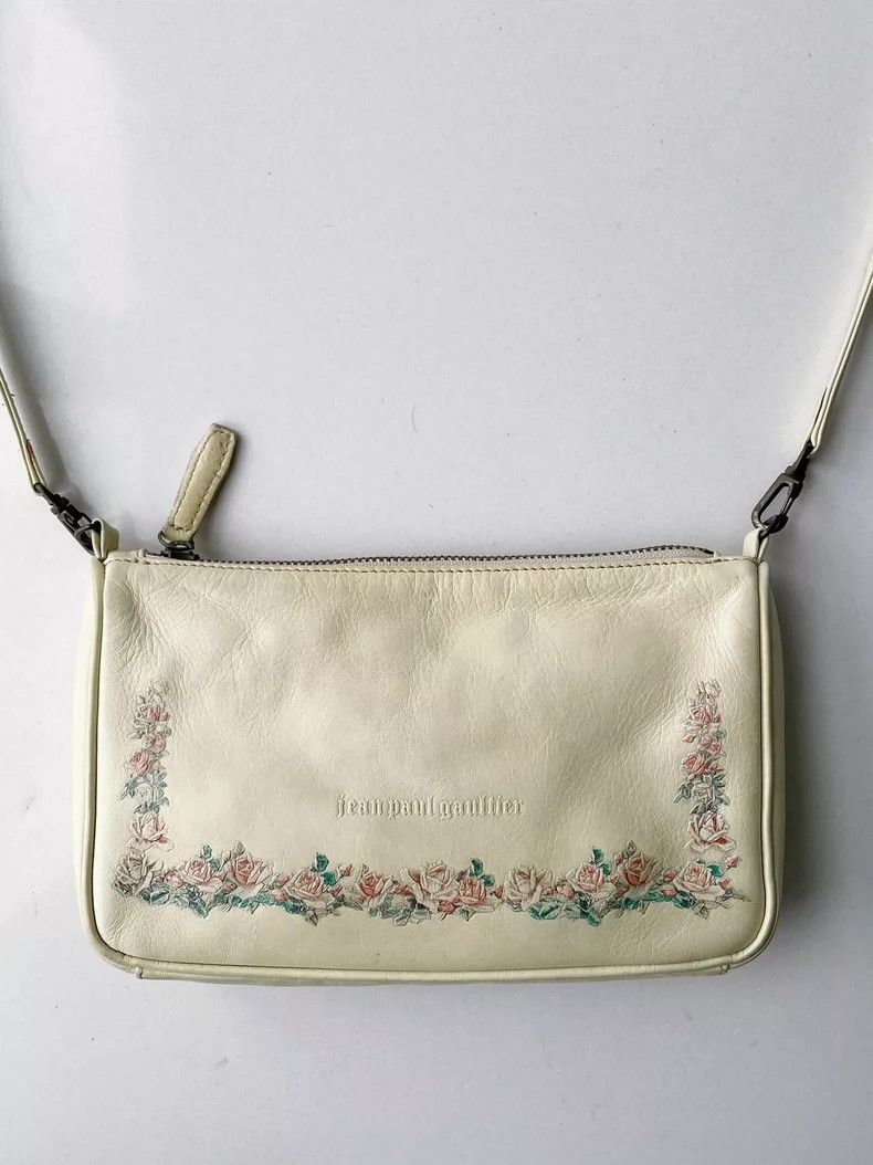 Jean Paul Gaultier Rose Flower Shoulder Bag-Dmc in White, Men's
