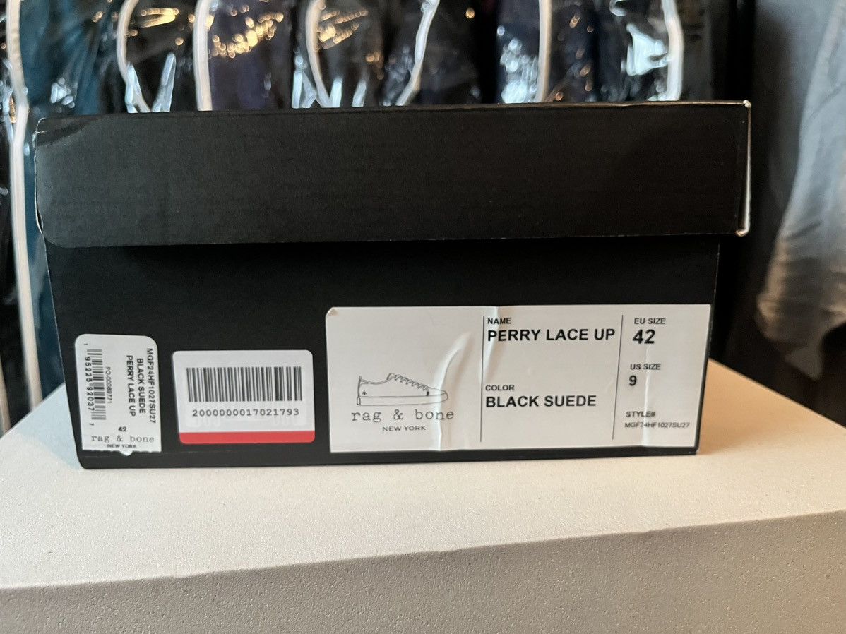 Rag & Bone Rag & Bone Perry suede sneakers size 9 size 42. $320 retail Size US 9 / EU 42 - 11 Thumbnail